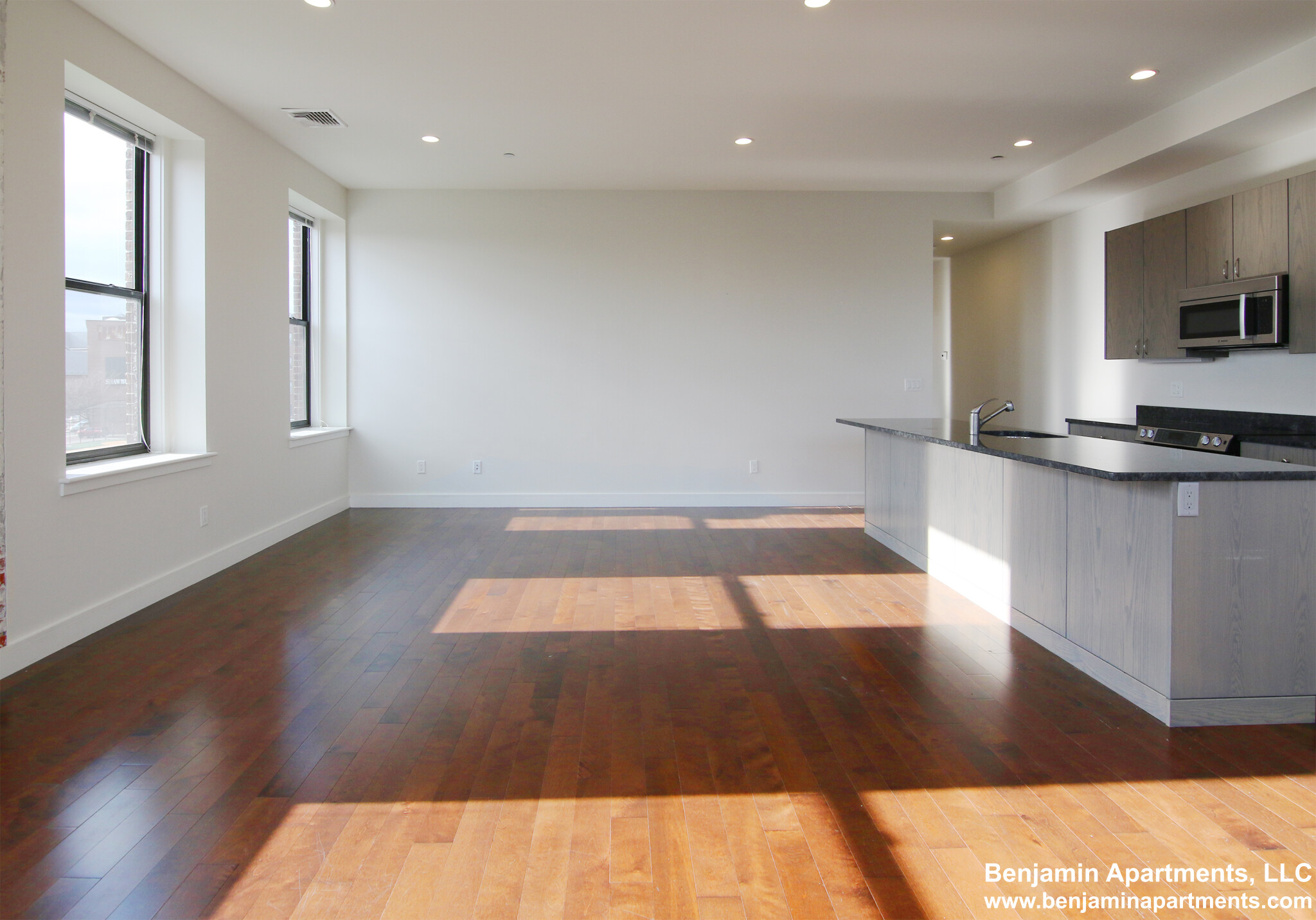 460 Harrison Ave, South End