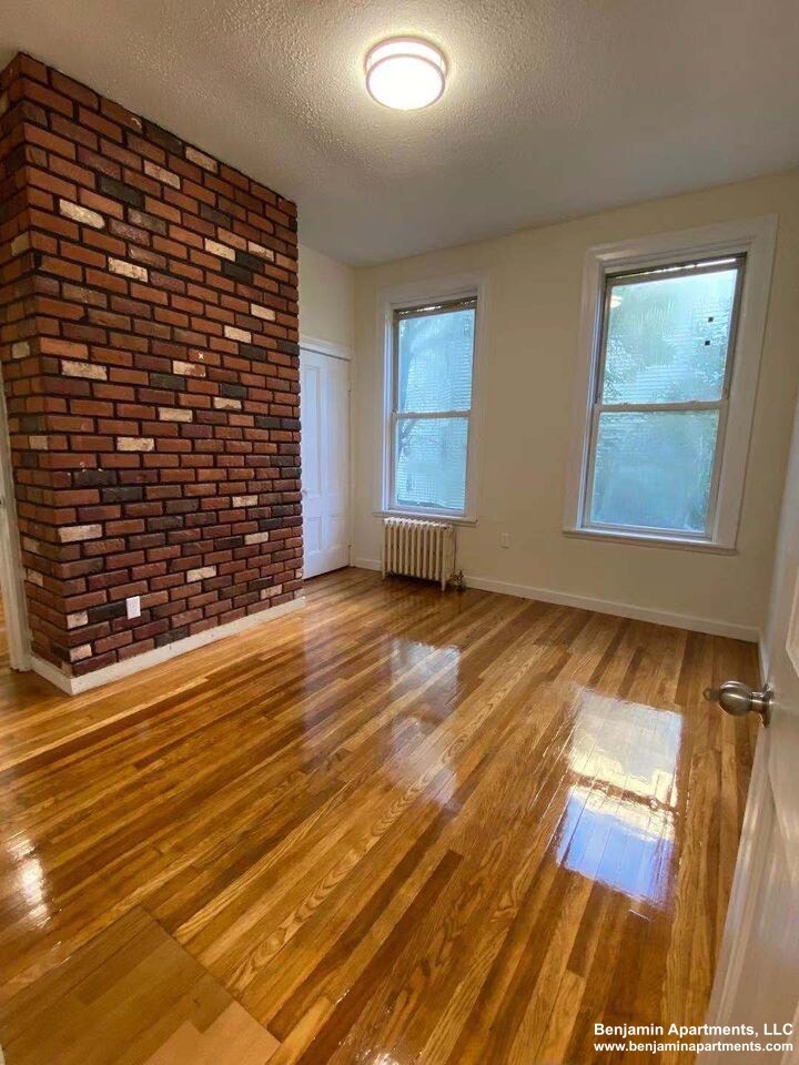 17 Harvard St, Spring Hill