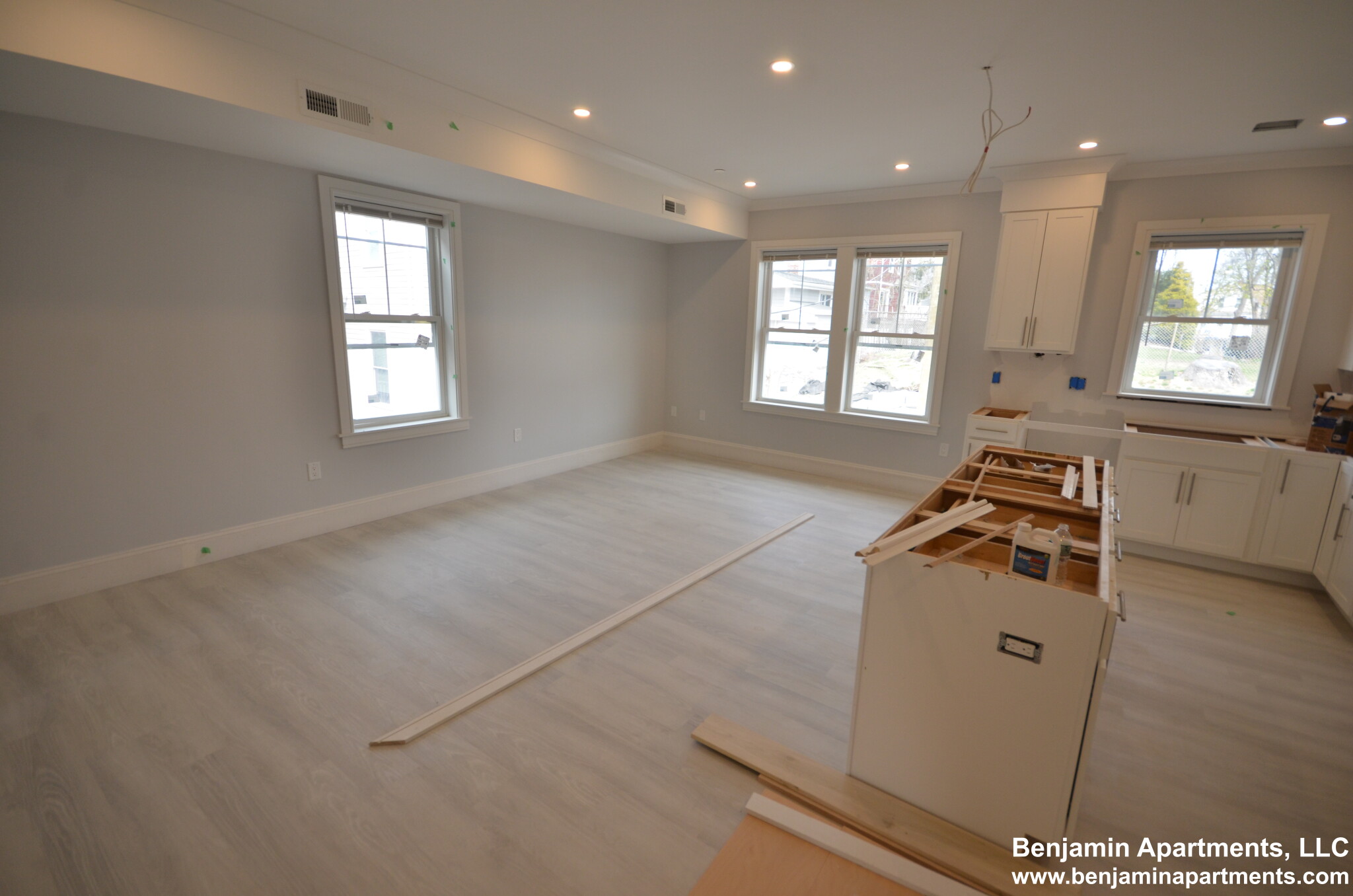 2 Oakland St, Brighton