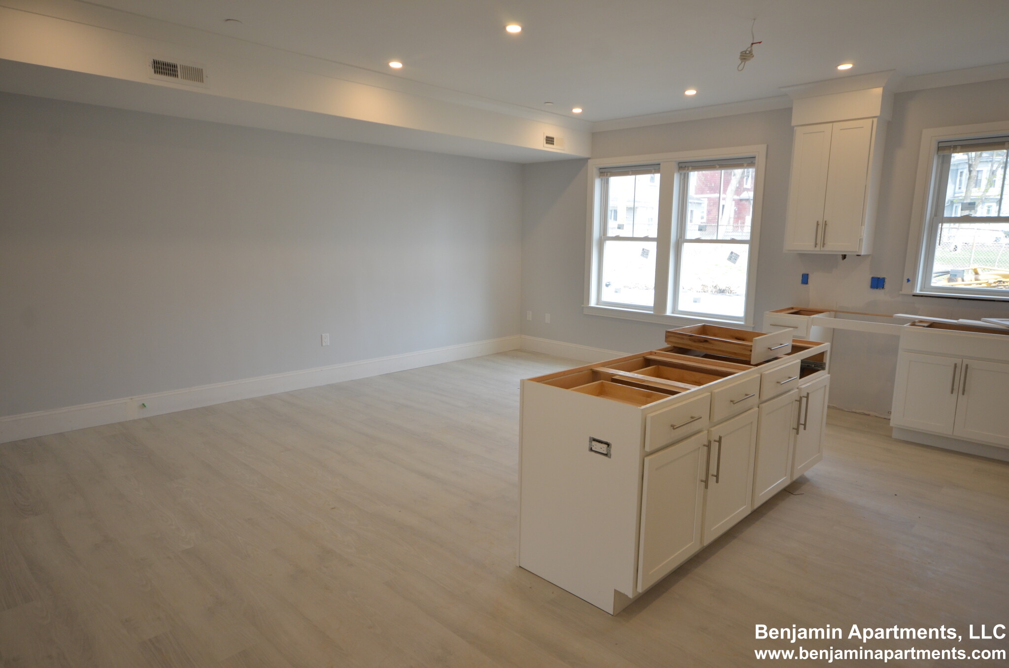 2 Oakland St, Brighton