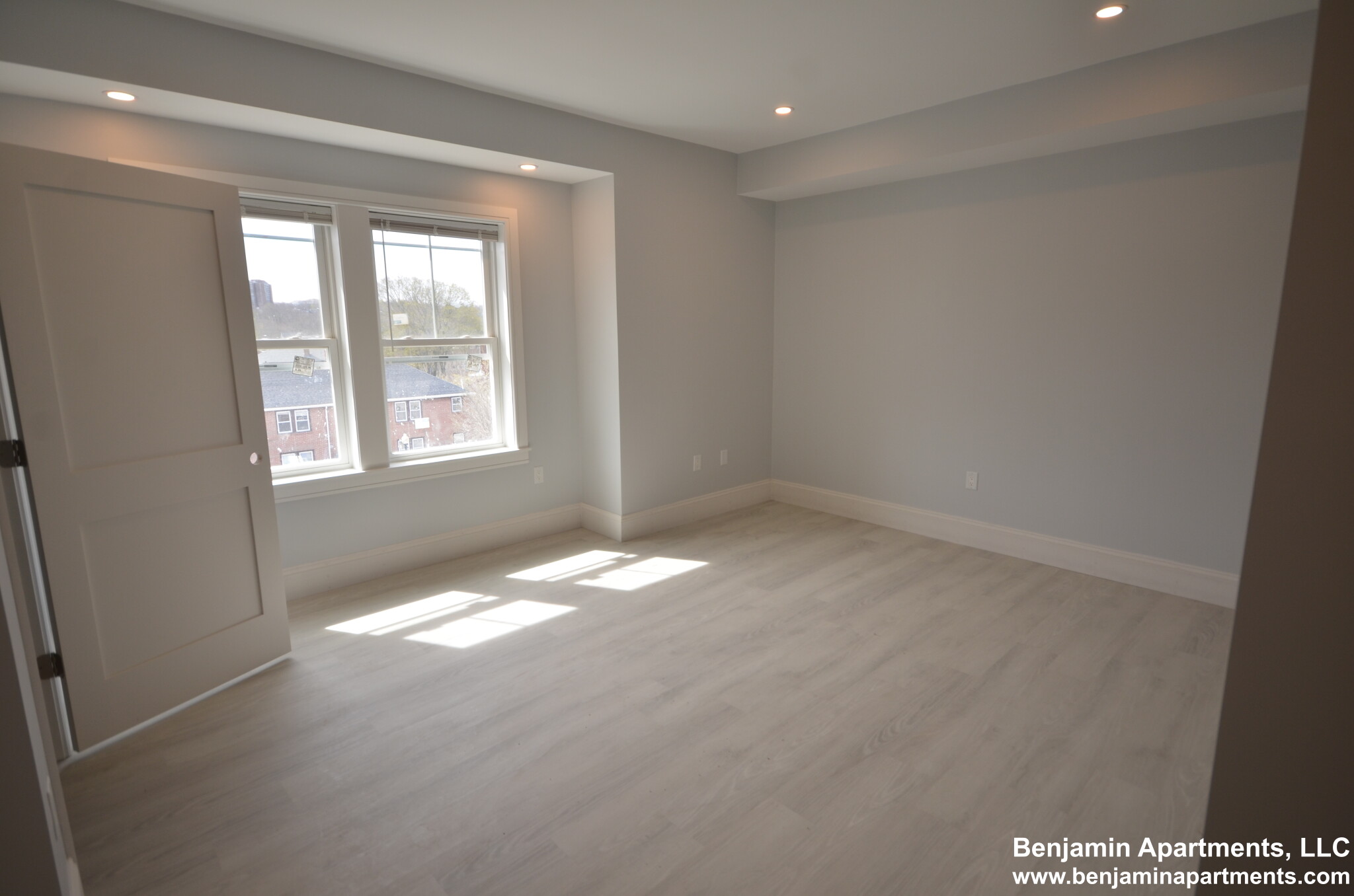 2 Oakland St, Brighton