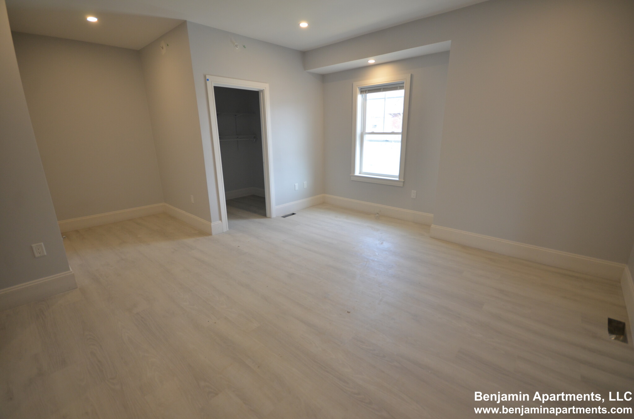 2 Oakland St, Brighton