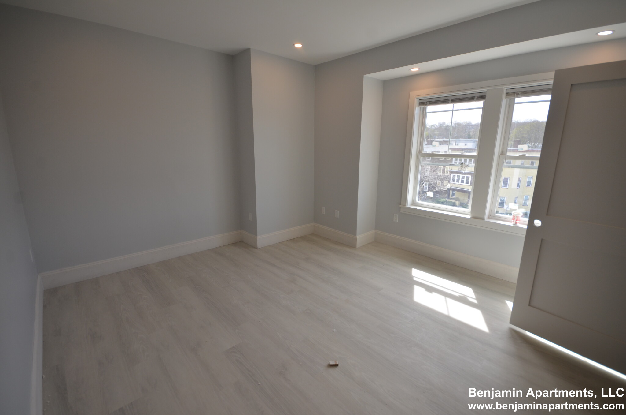 2 Oakland St, Brighton