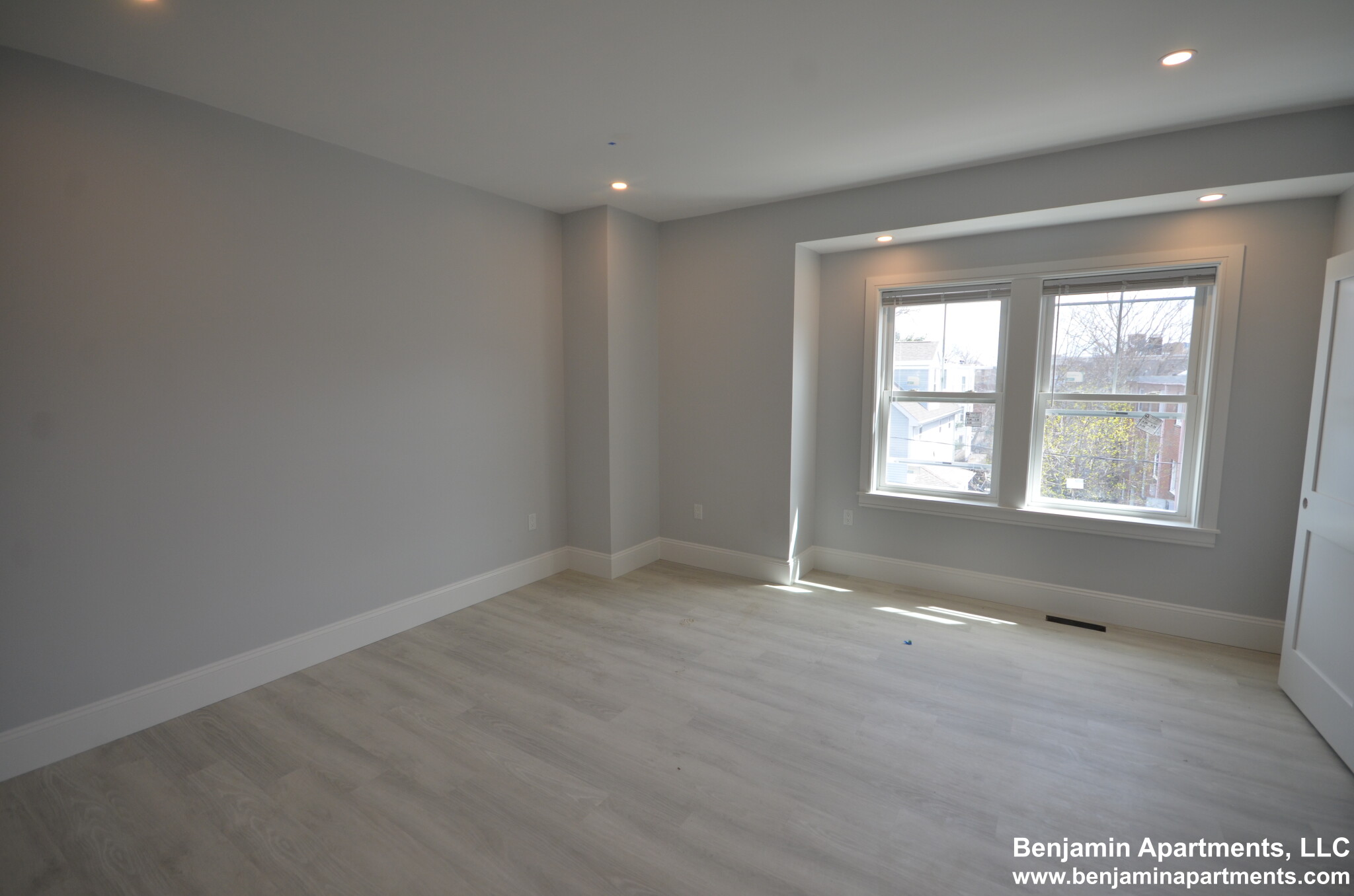 2 Oakland St, Brighton