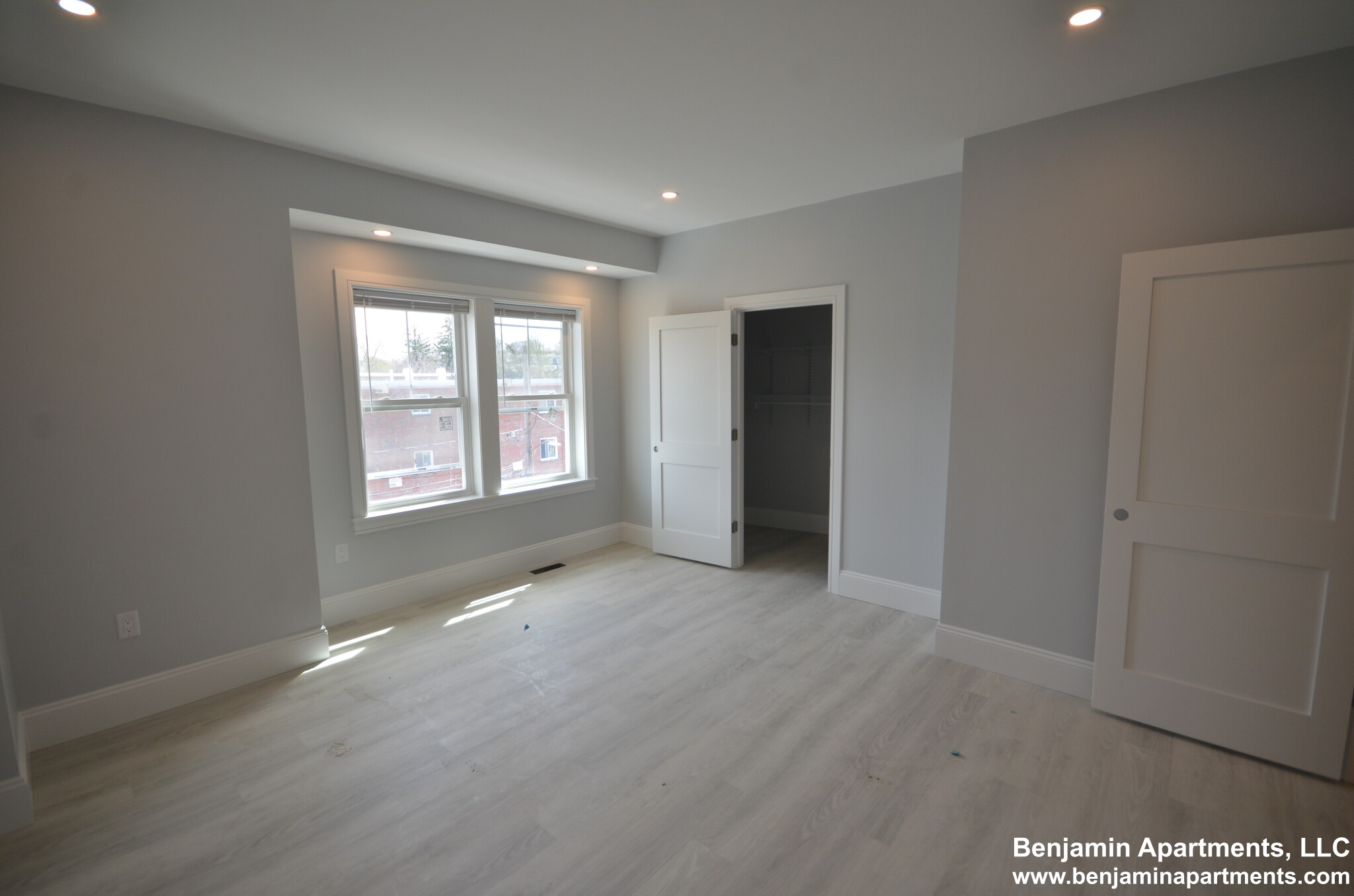 2 Oakland St, Brighton