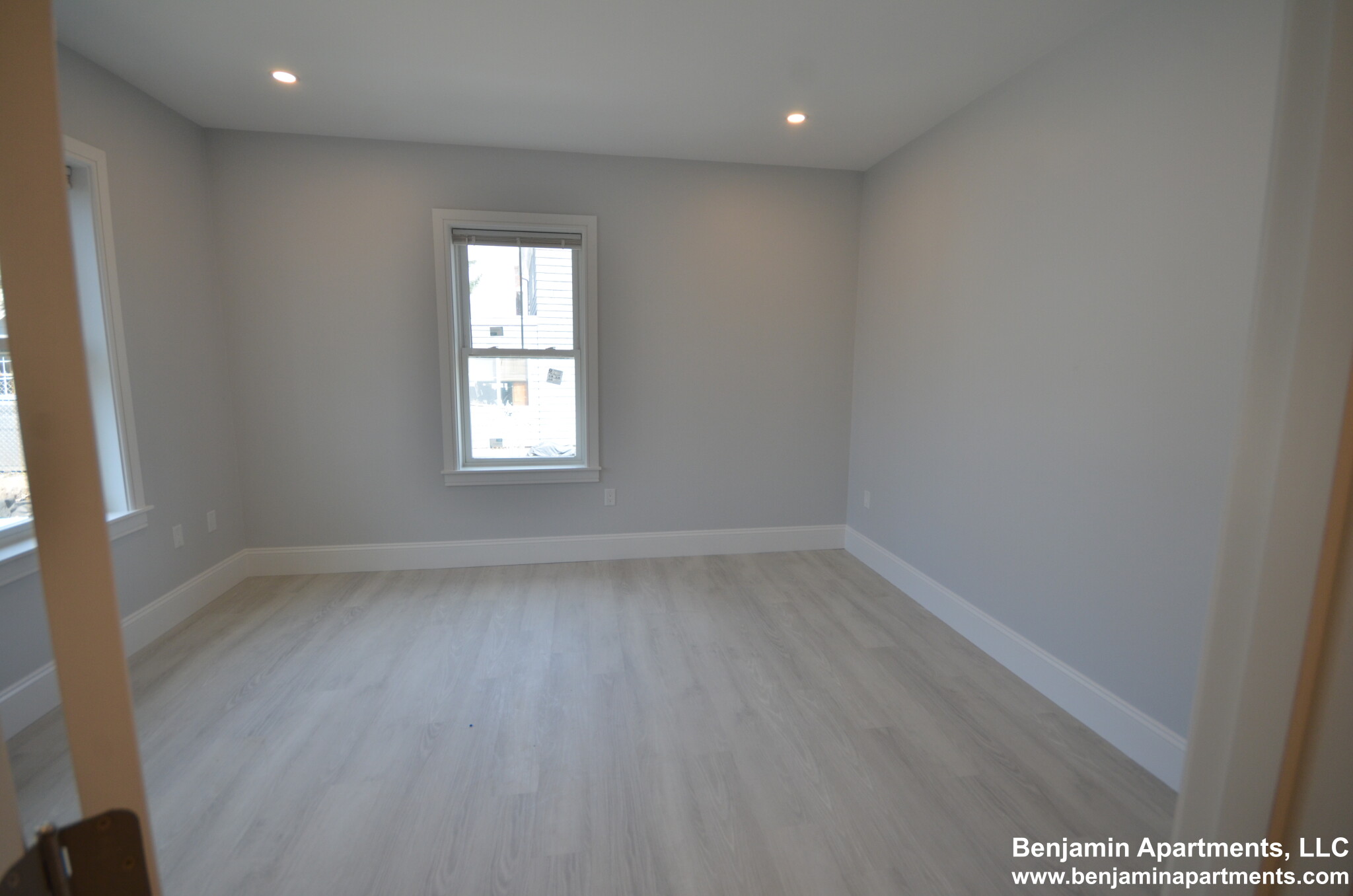 2 Oakland St, Brighton