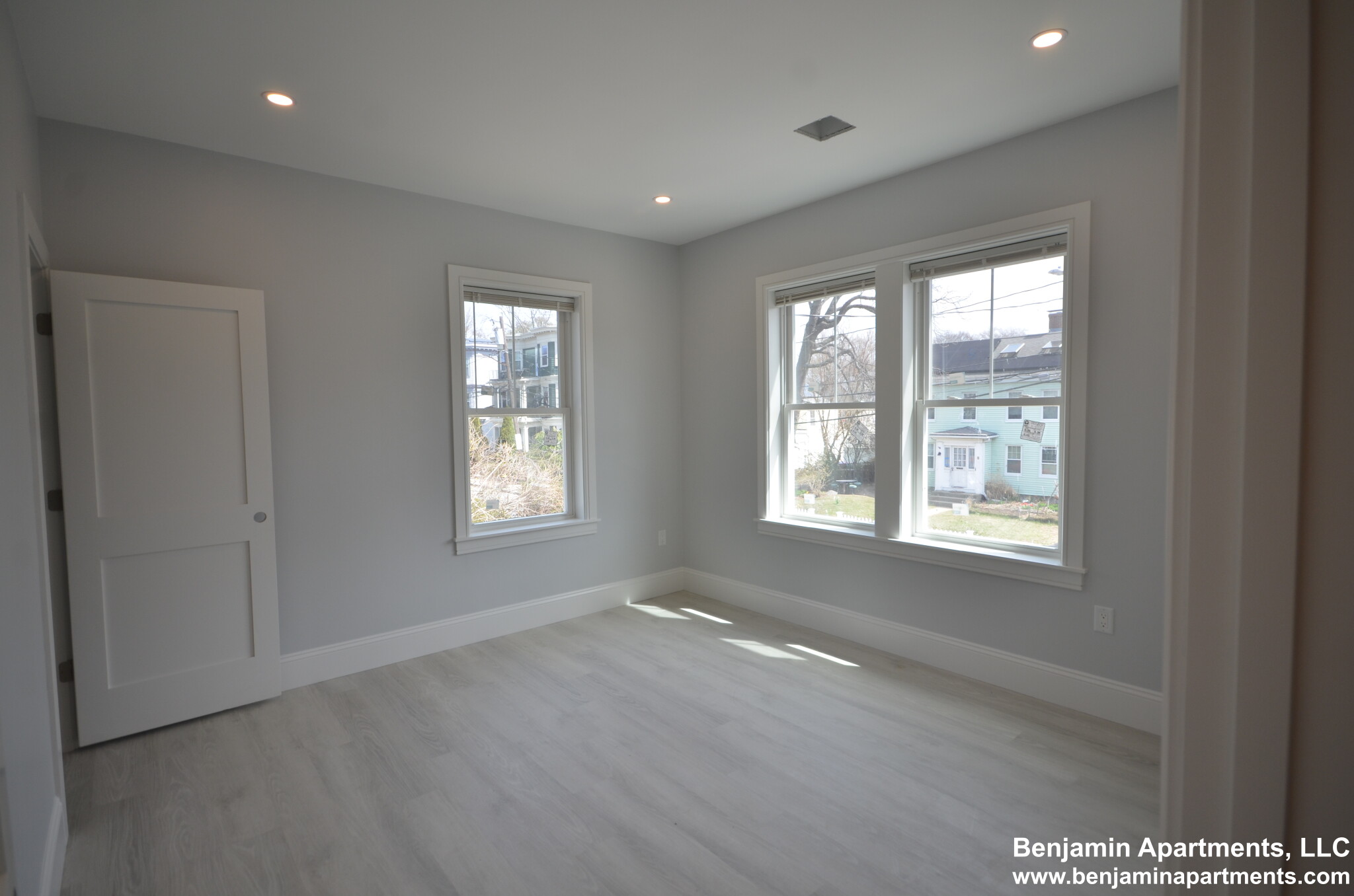 2 Oakland St, Brighton