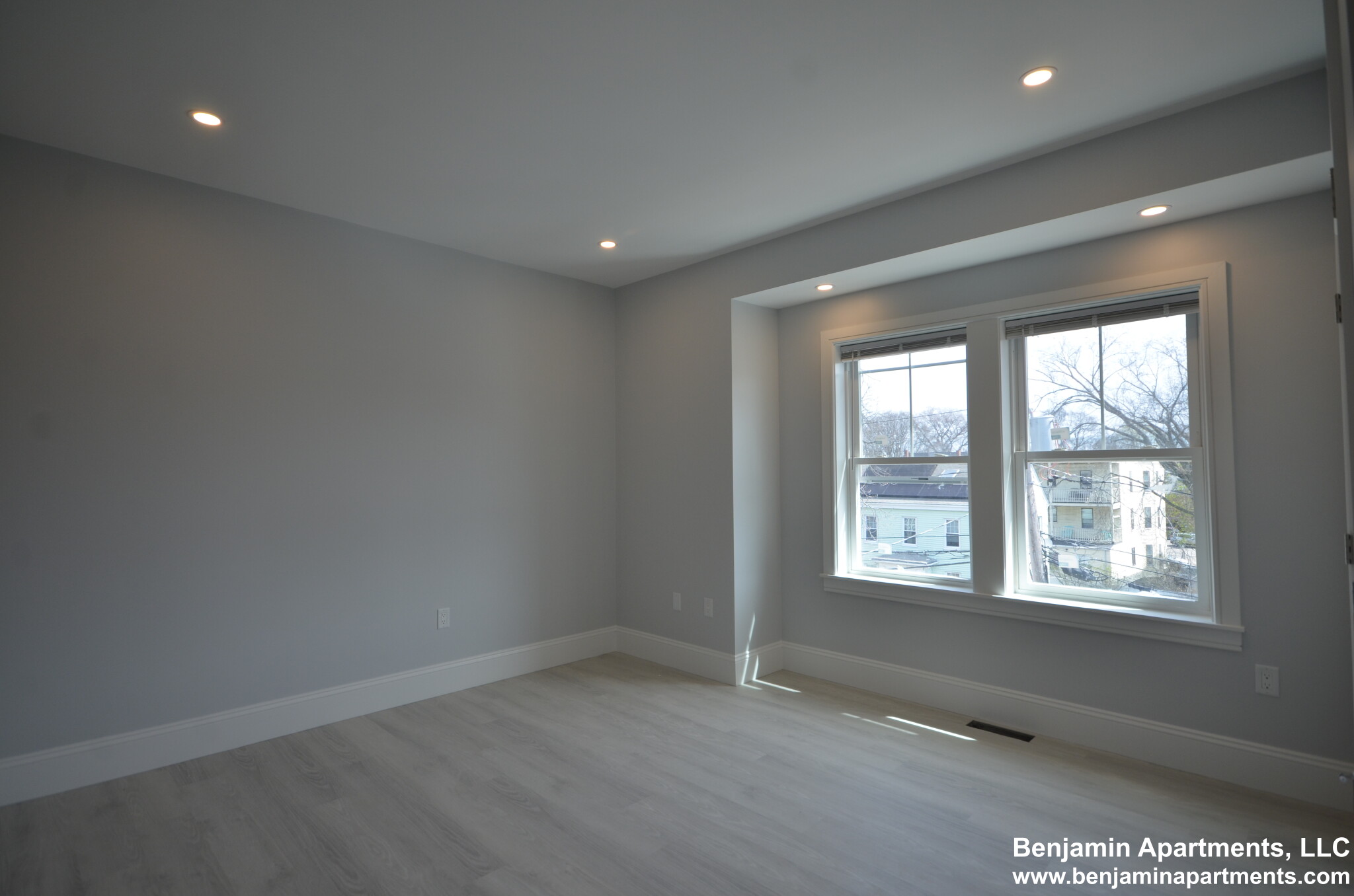 2 Oakland St, Brighton