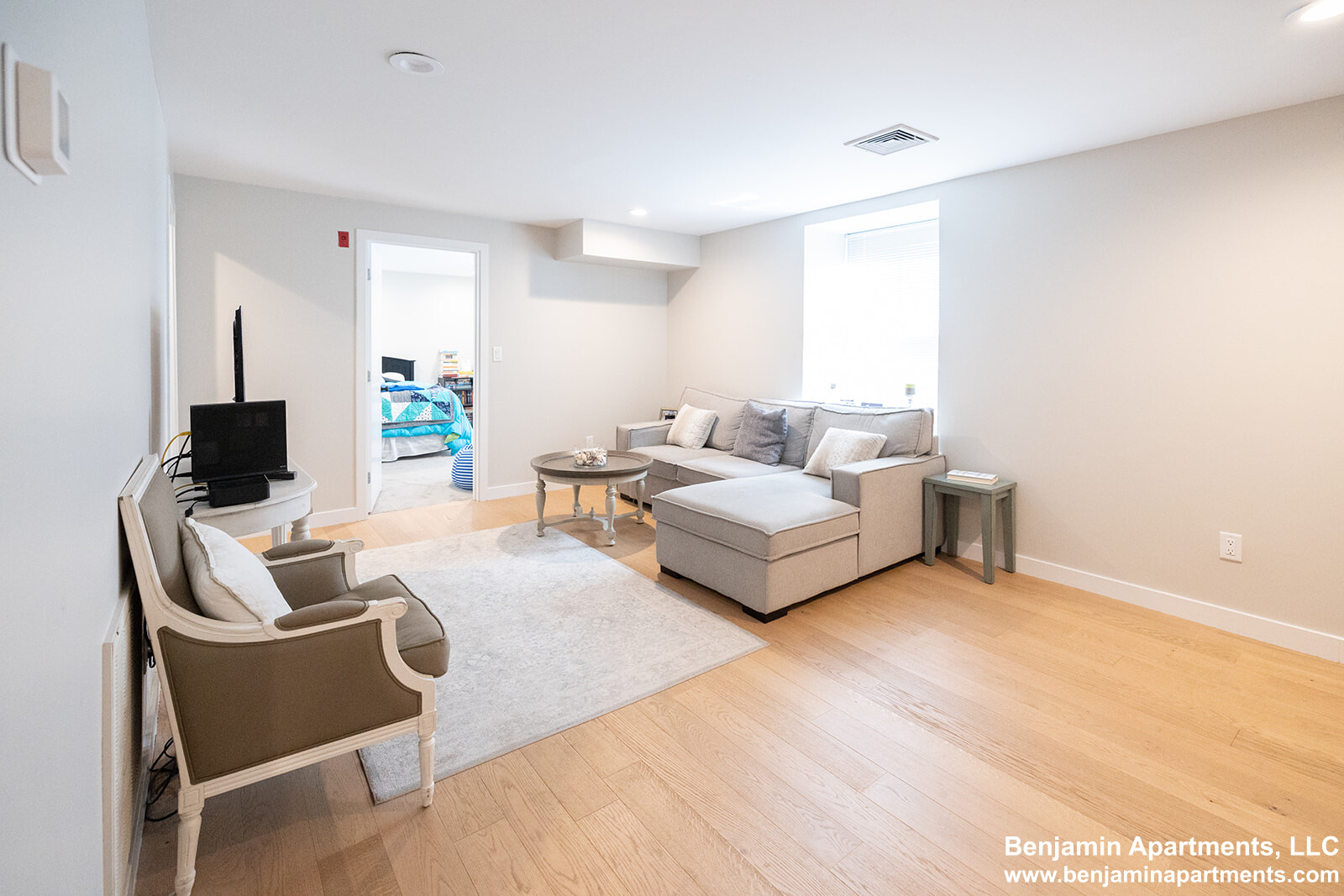 1661 Washington St, South End