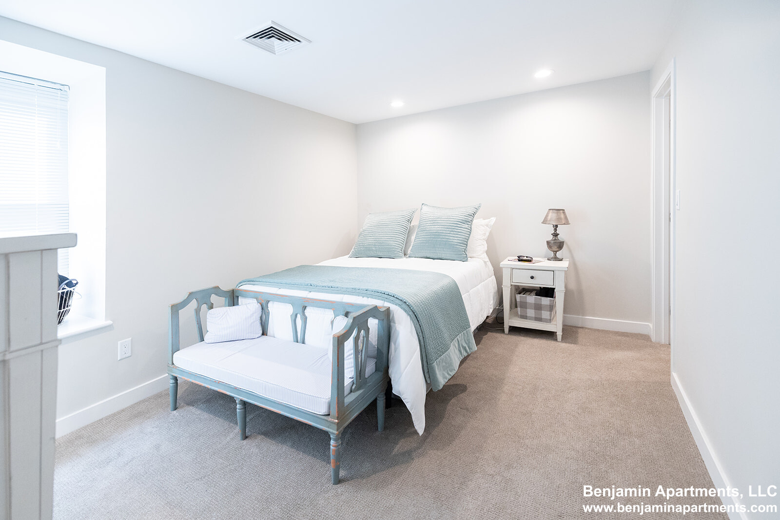 1661 Washington St, South End