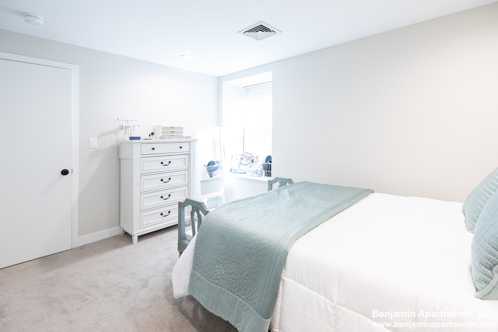 1661 Washington St, South End