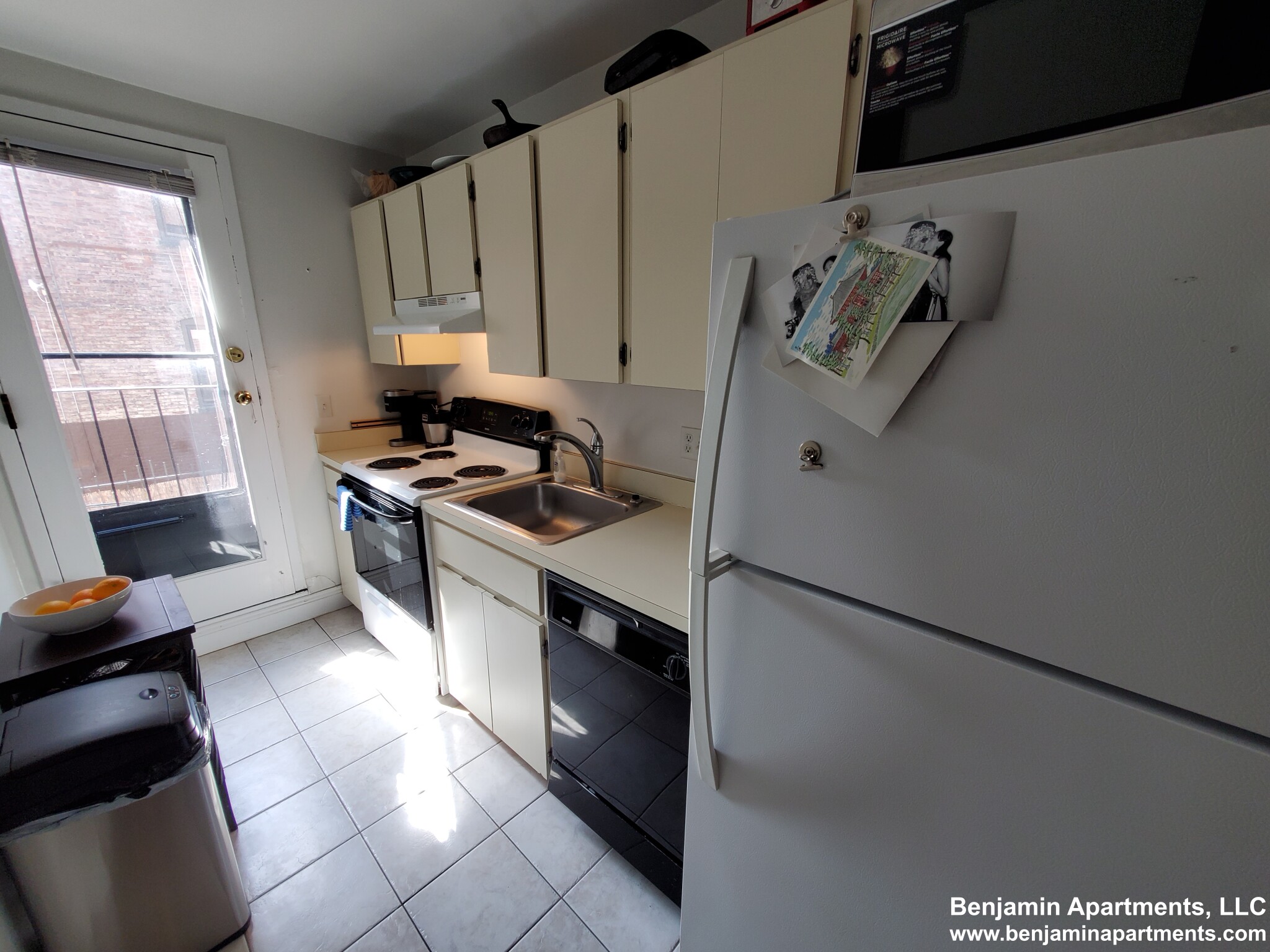 166 Saint Botolph St, South End