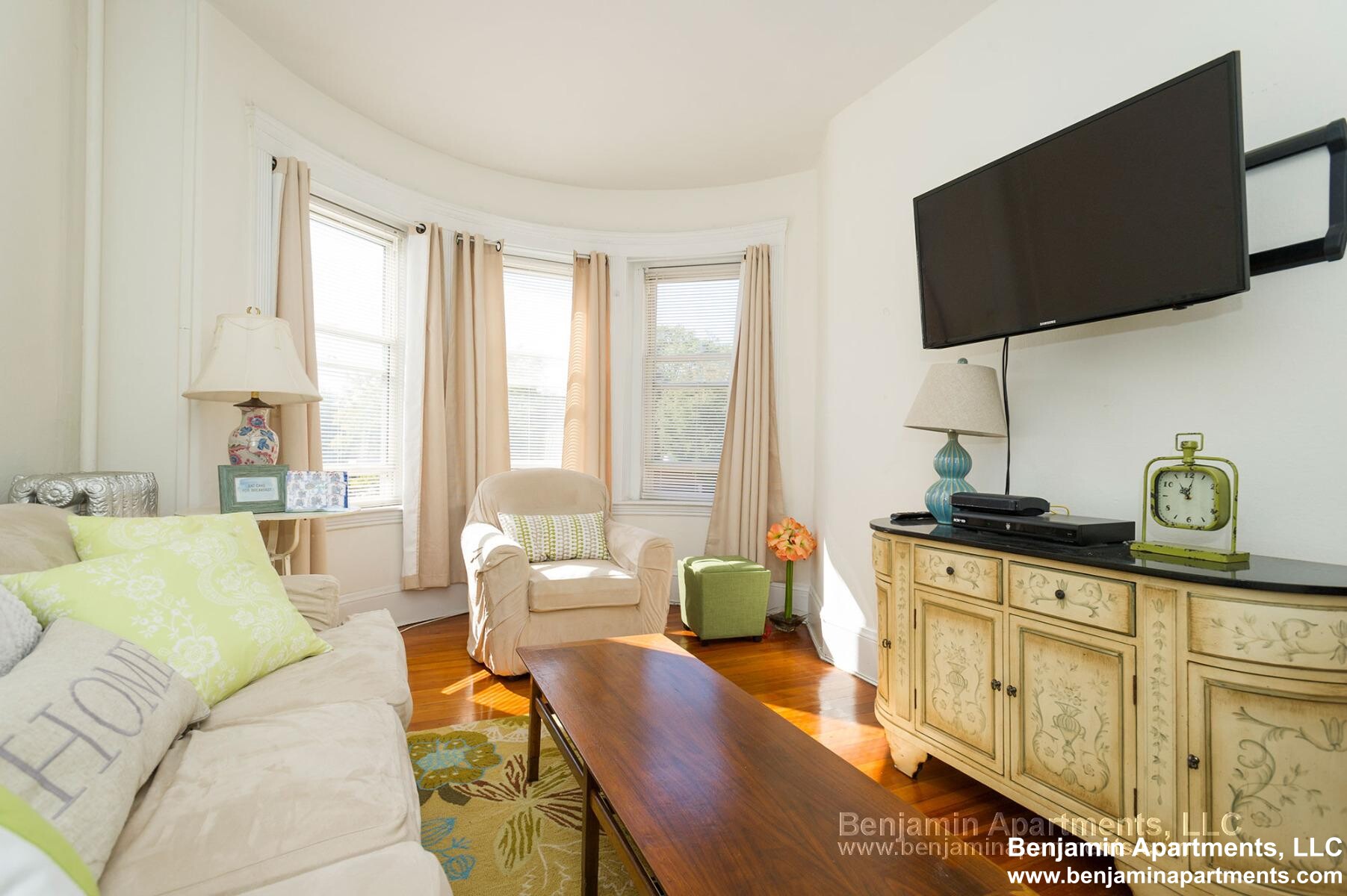 81 Brighton Ave, Allston