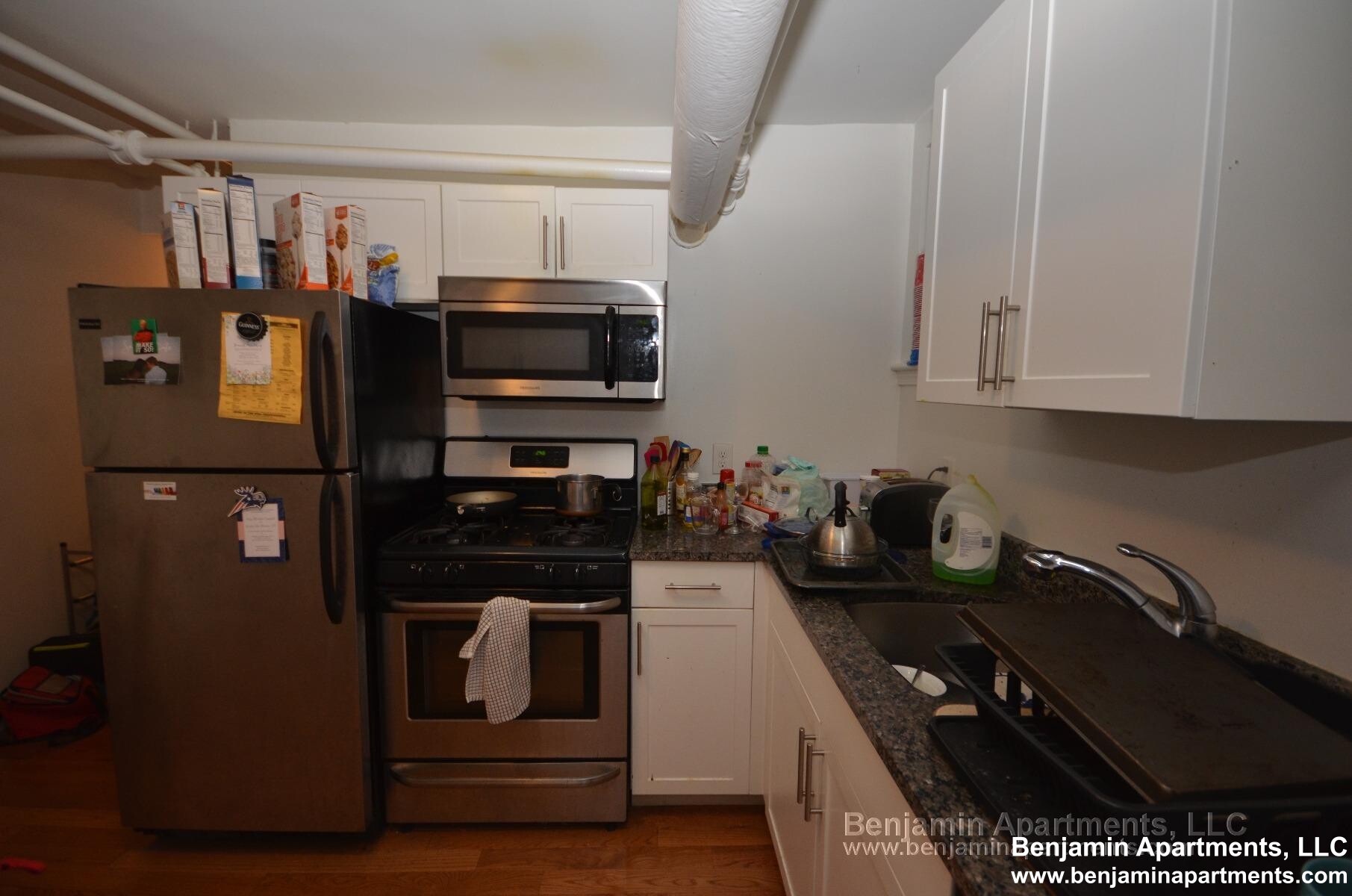 6 Camelot Ct, Allston