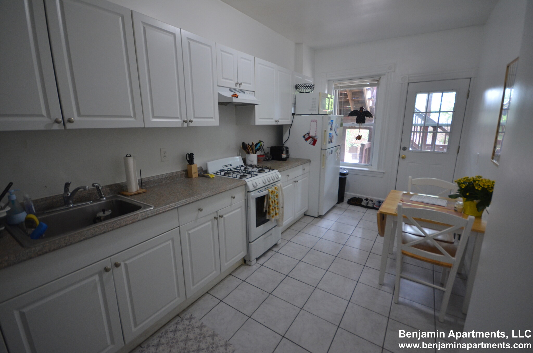 81 Brighton Ave, Allston