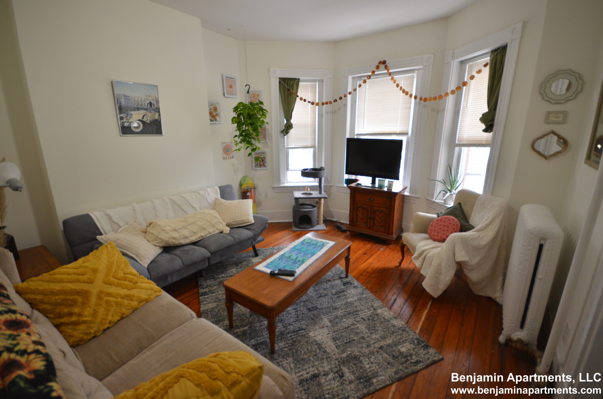81 Brighton Ave, Allston