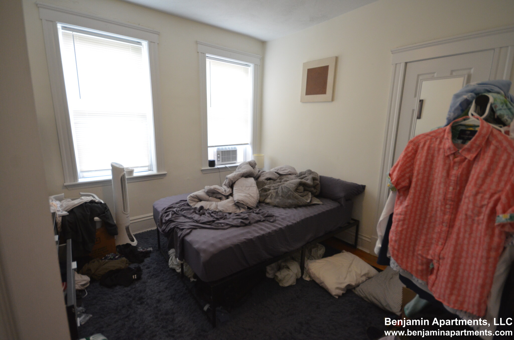 6 Camelot Ct, Allston