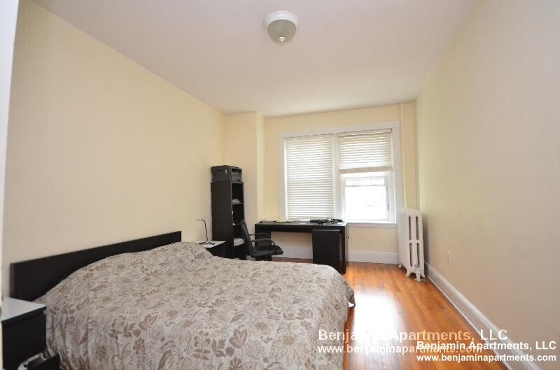 113 Kilsyth Rd, Brighton