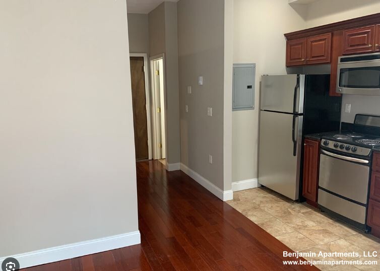 250 Newbury, Back Bay