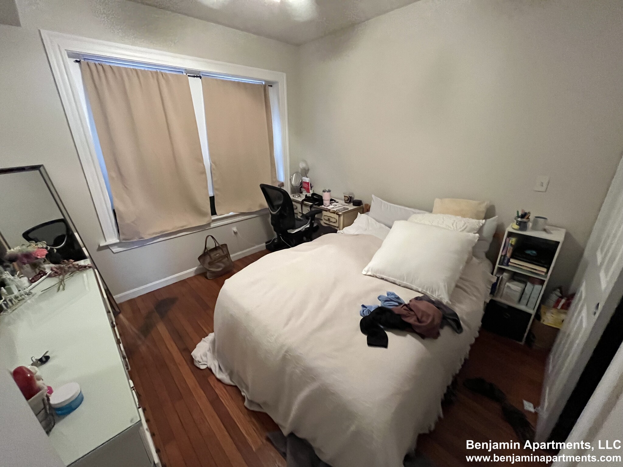 1942 Beacon St, Brighton