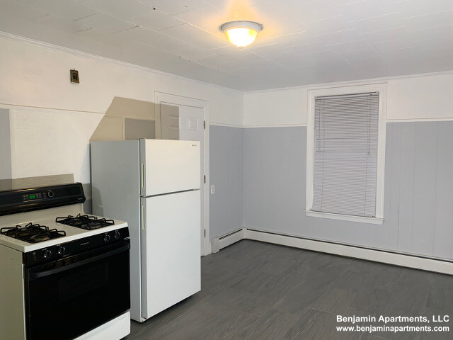 547 Broadway, South Medford