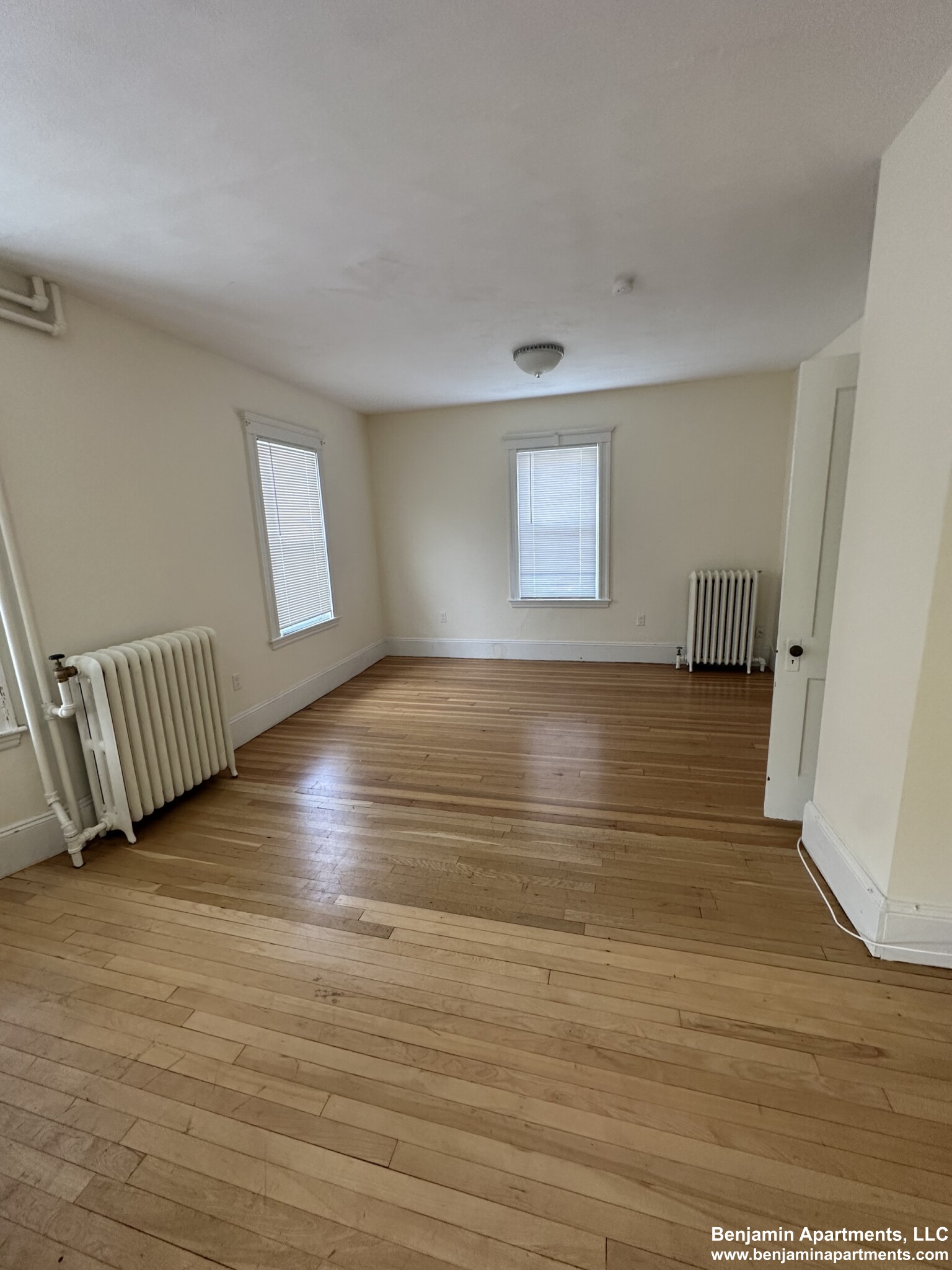 41 Hunnewell Ave, Brighton