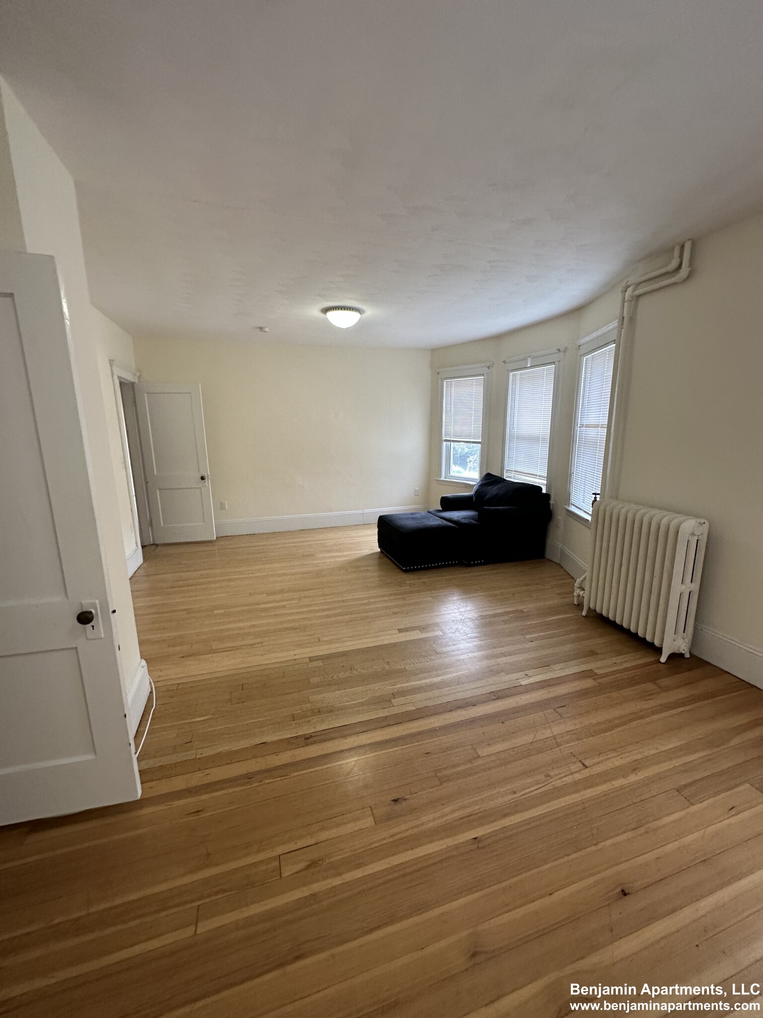 41 Hunnewell Ave, Brighton