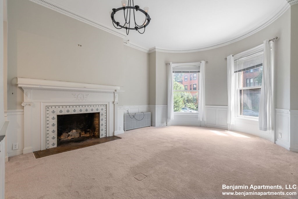 470 Beacon St, Back Bay