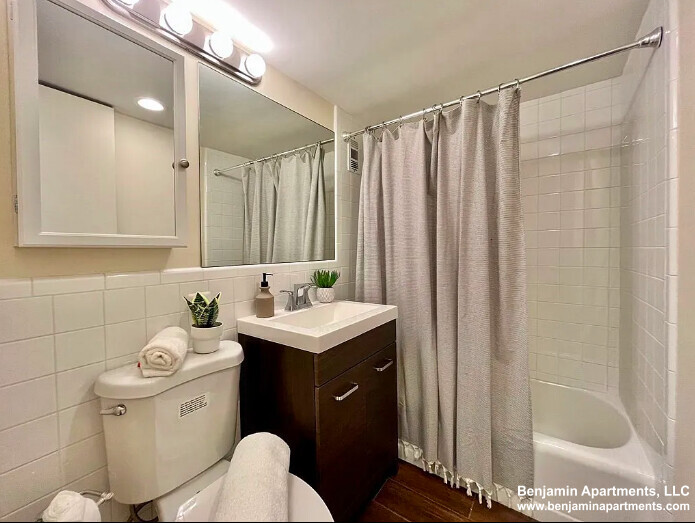 26 Concord Ave, Harvard Square