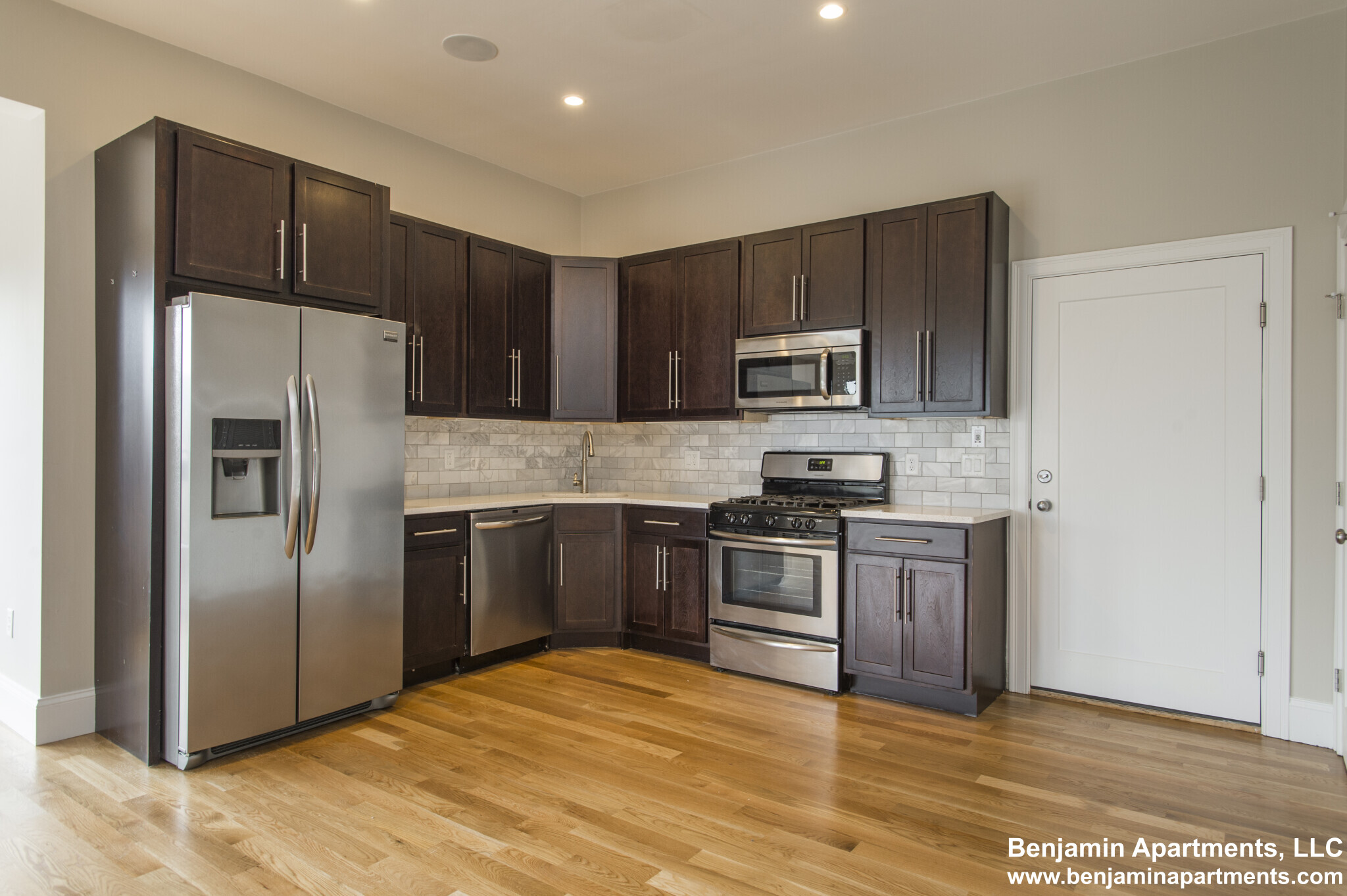 339 D St, South Boston