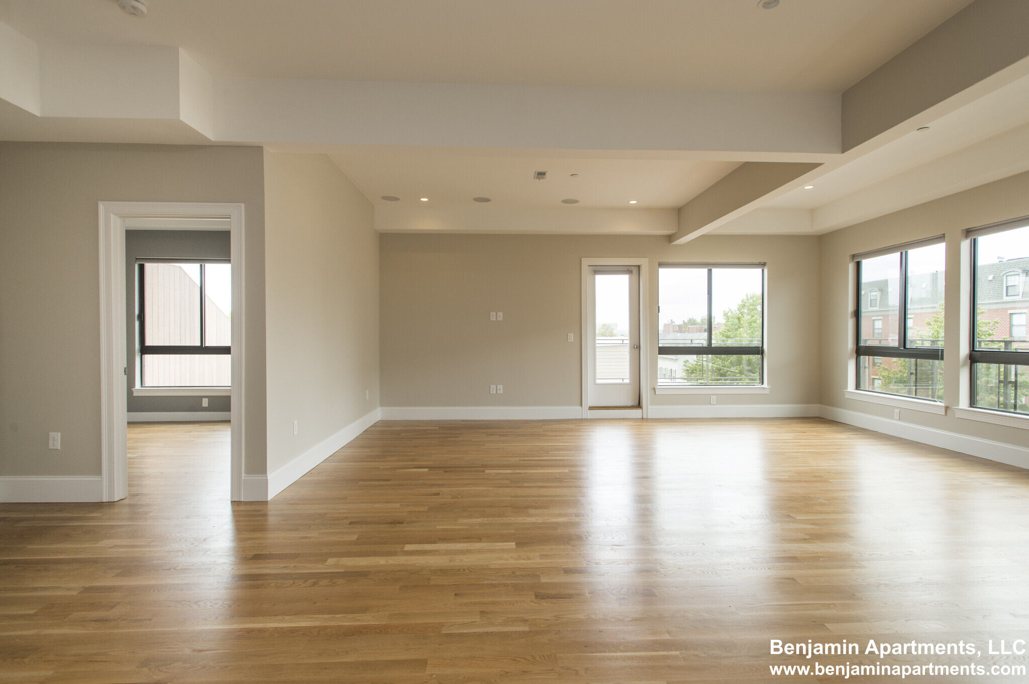 339 D St, South Boston