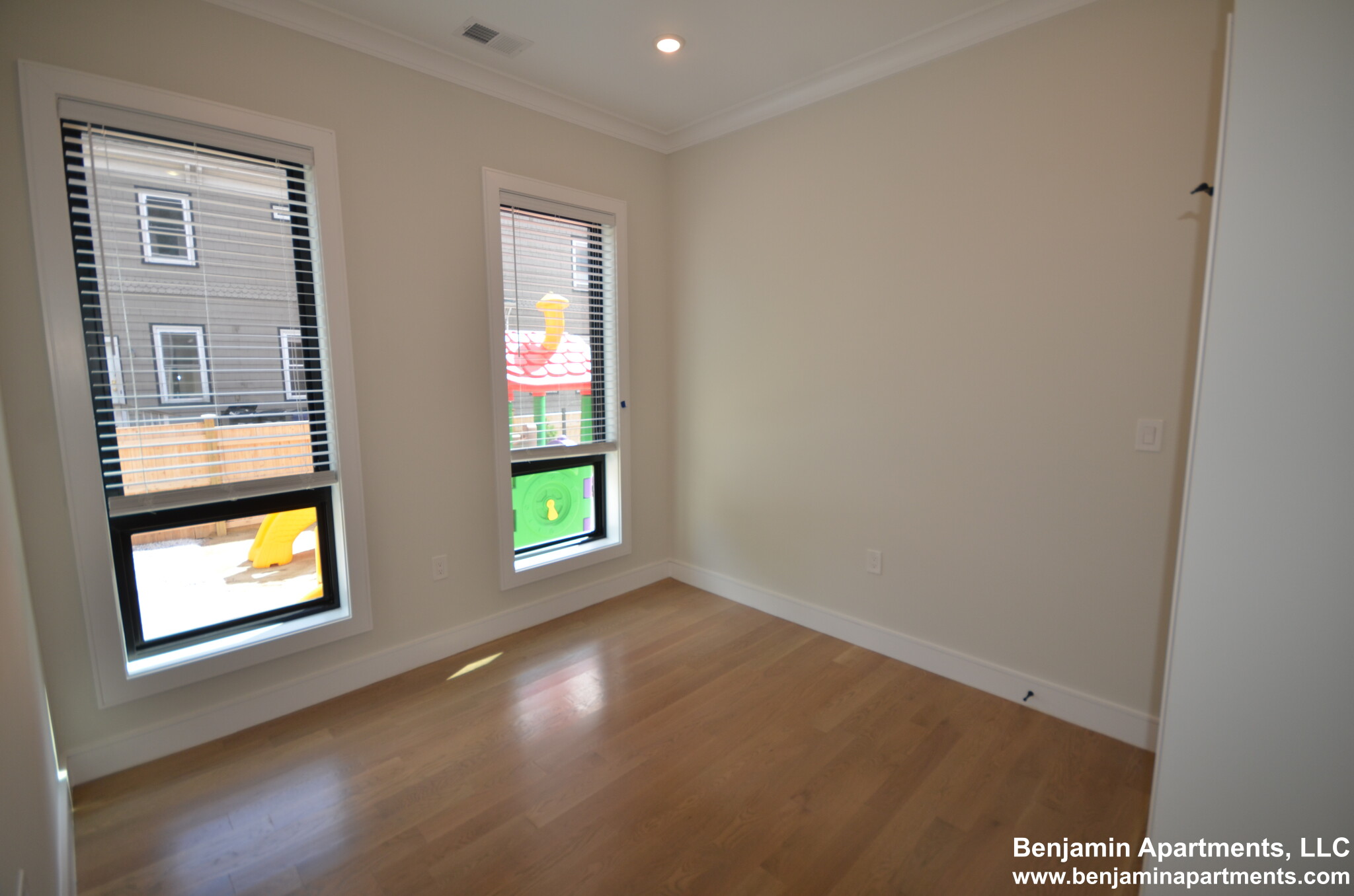 16 Highgate St, Allston