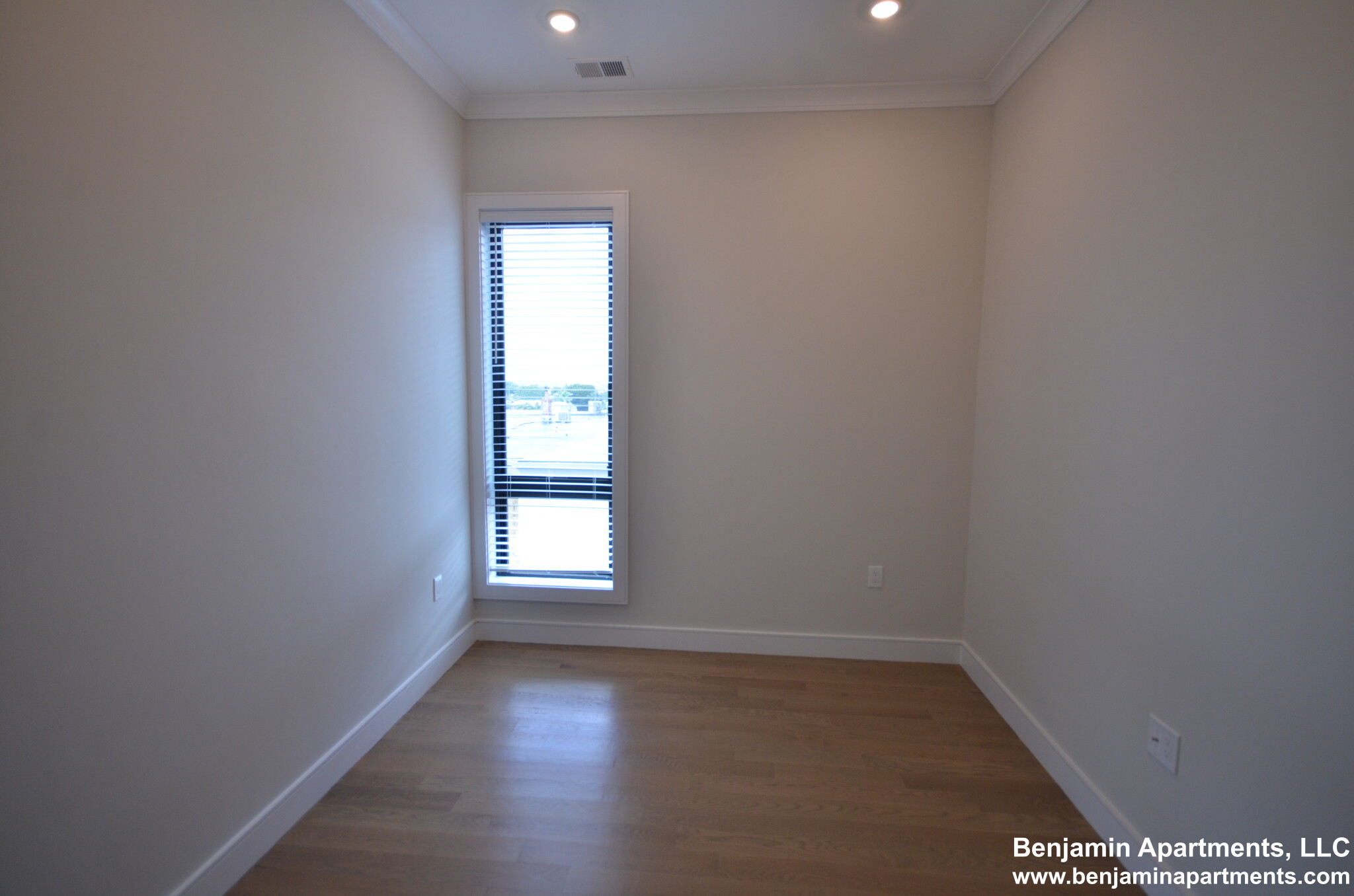 16 Highgate St, Allston