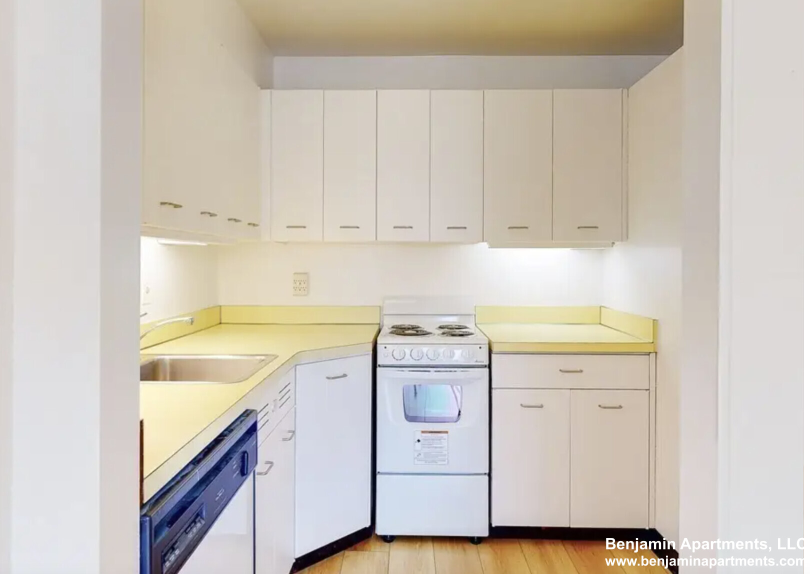 29 Concord Ave, Harvard Square