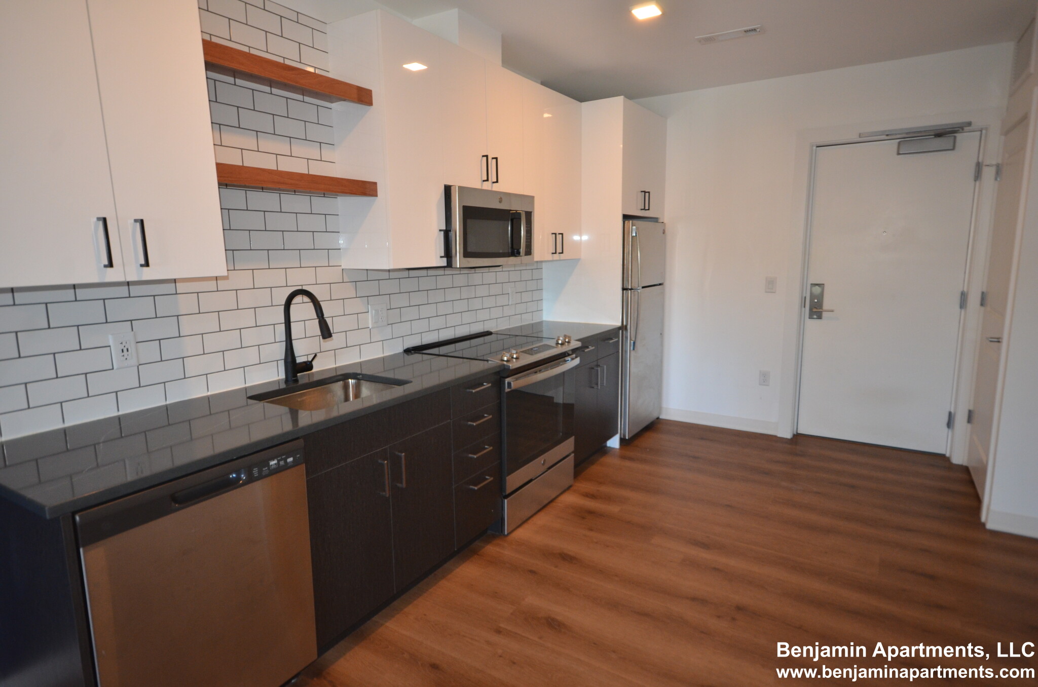 89 Brighton Ave, Allston