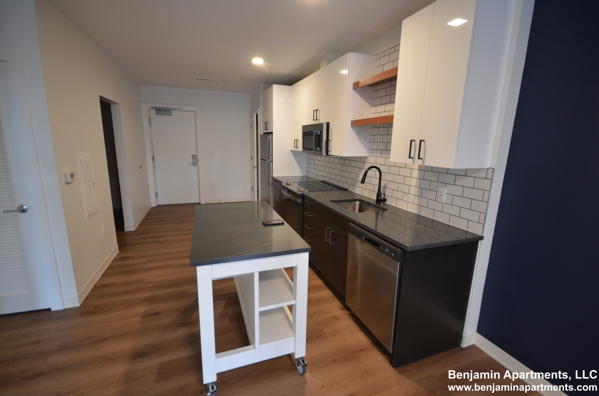 89 Brighton Ave, Allston