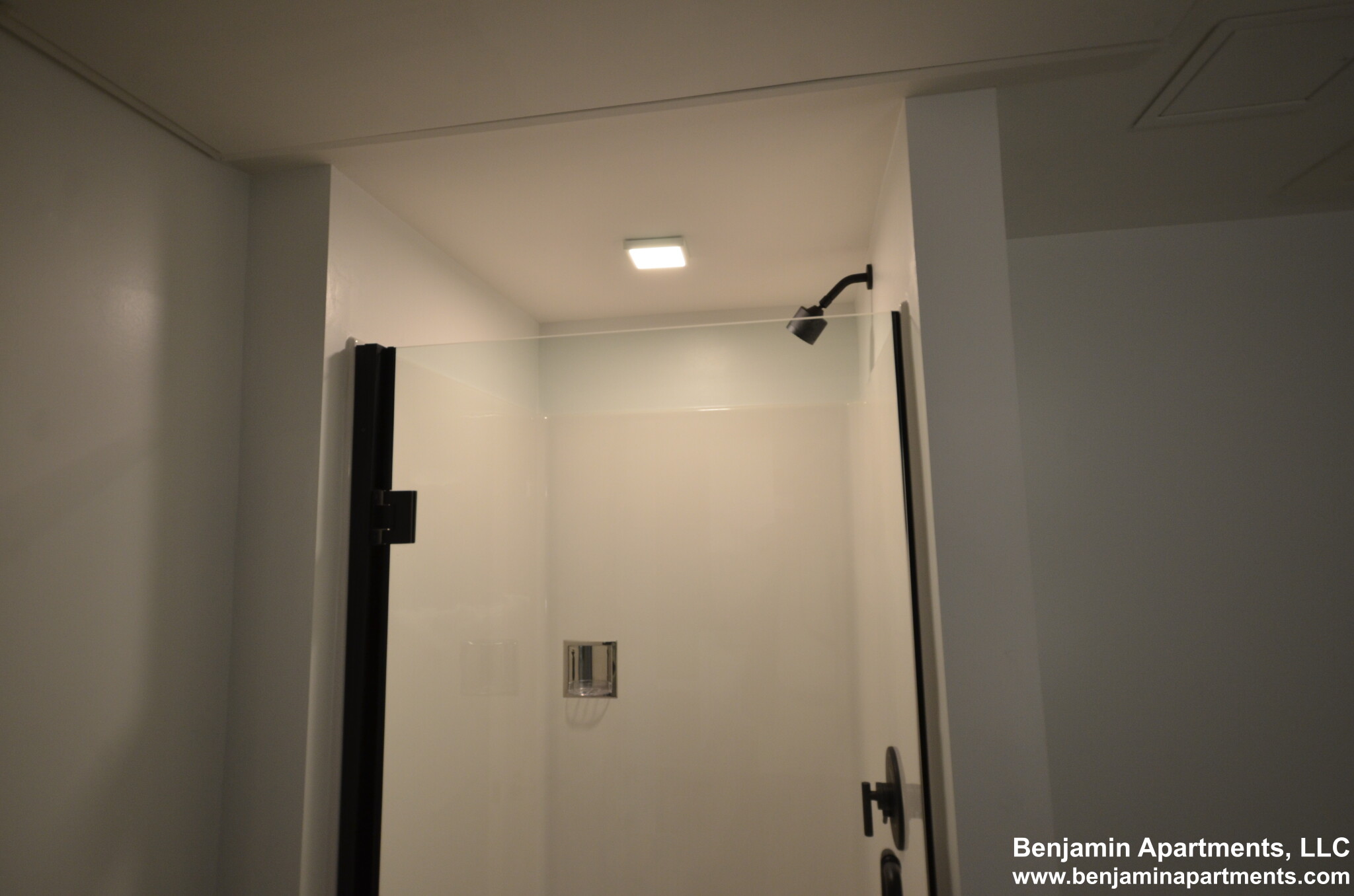 89 Brighton Ave, Allston