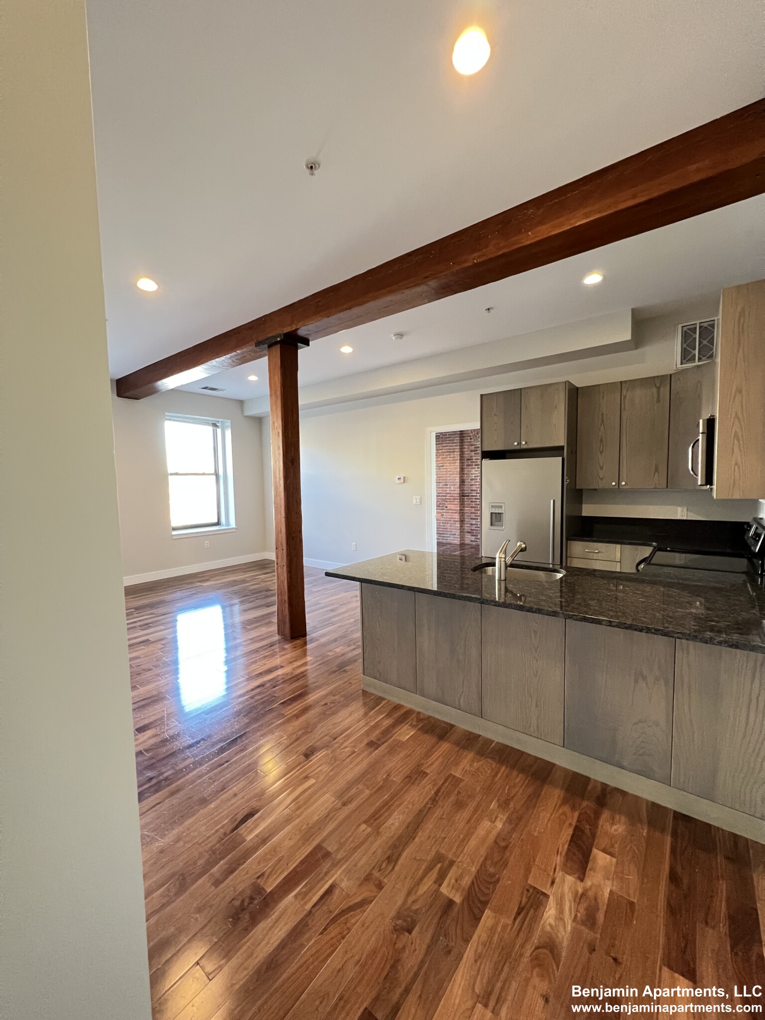 460 Harrison Ave, South End