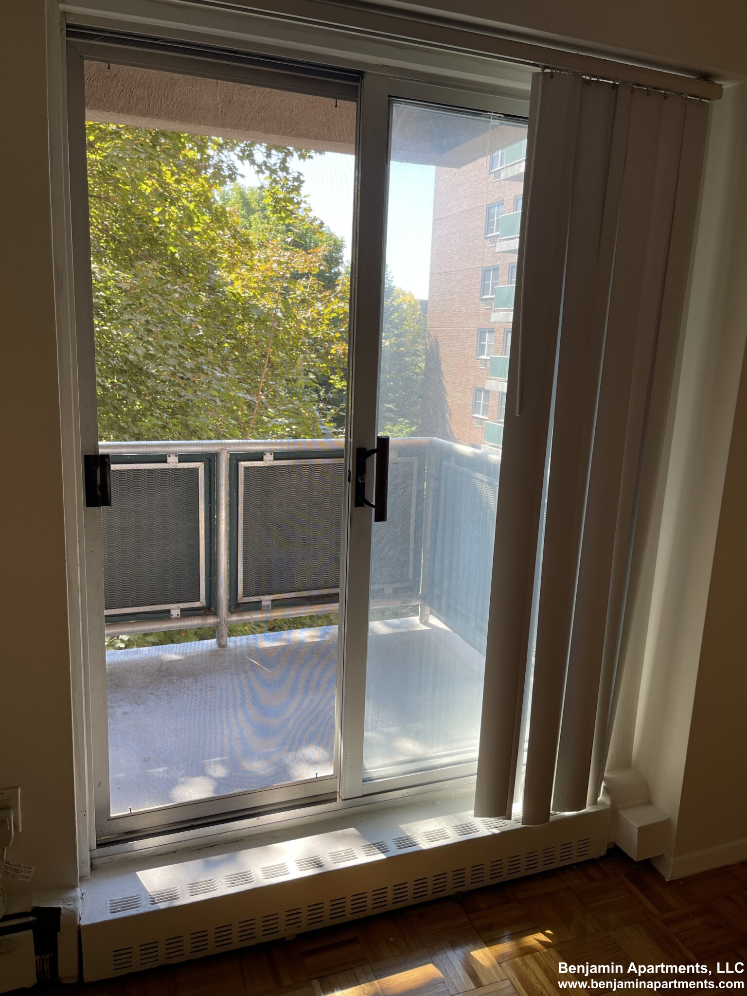 185 Freeman St, Coolidge Corner