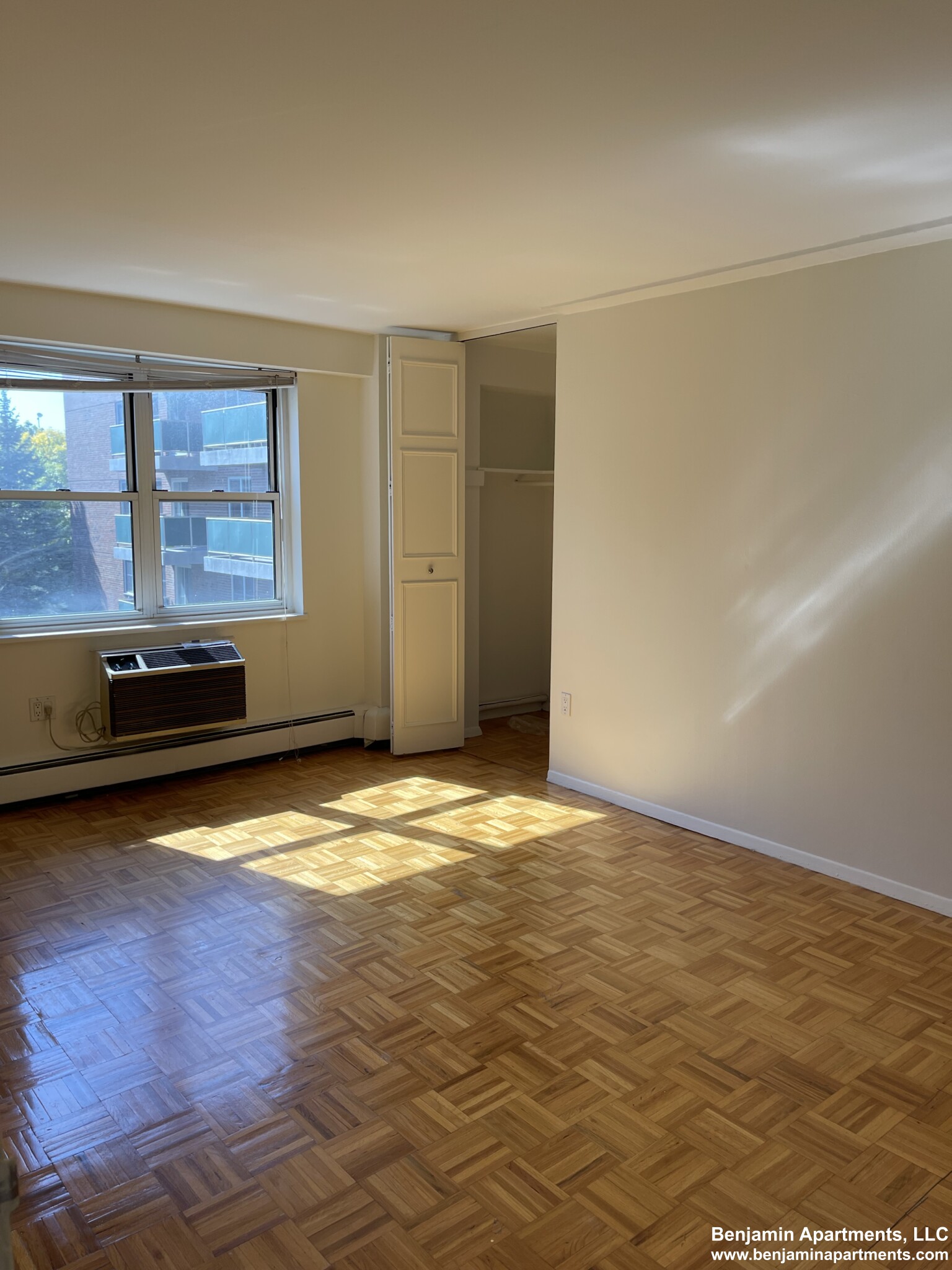 185 Freeman St, Coolidge Corner