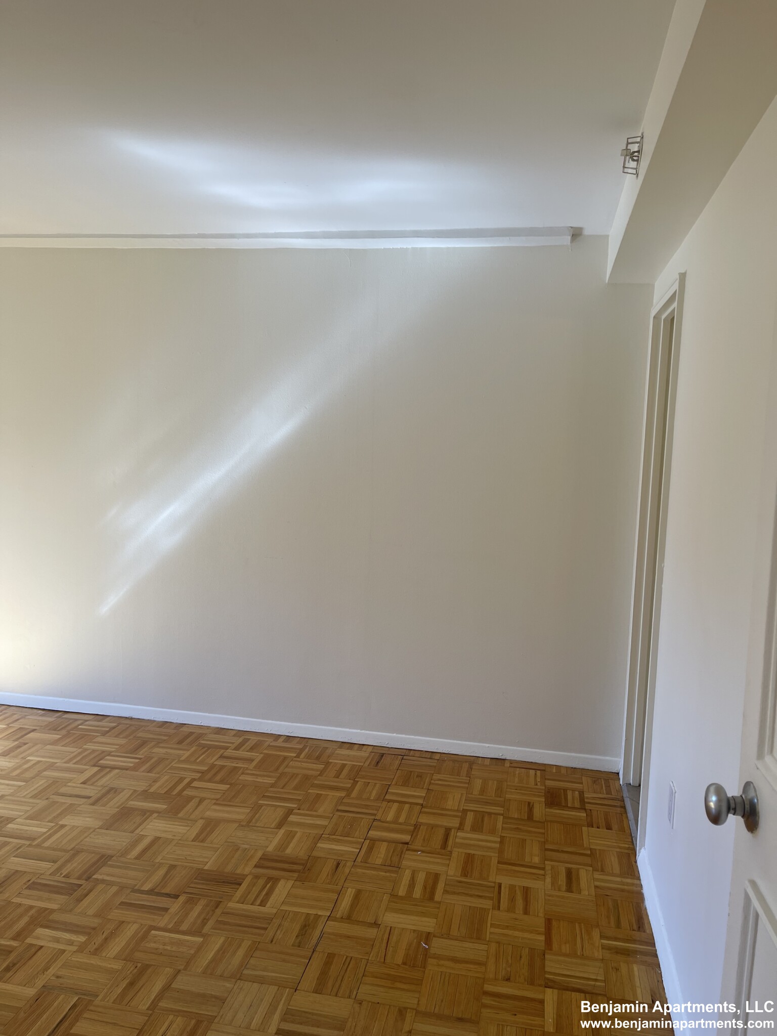 185 Freeman St, Coolidge Corner