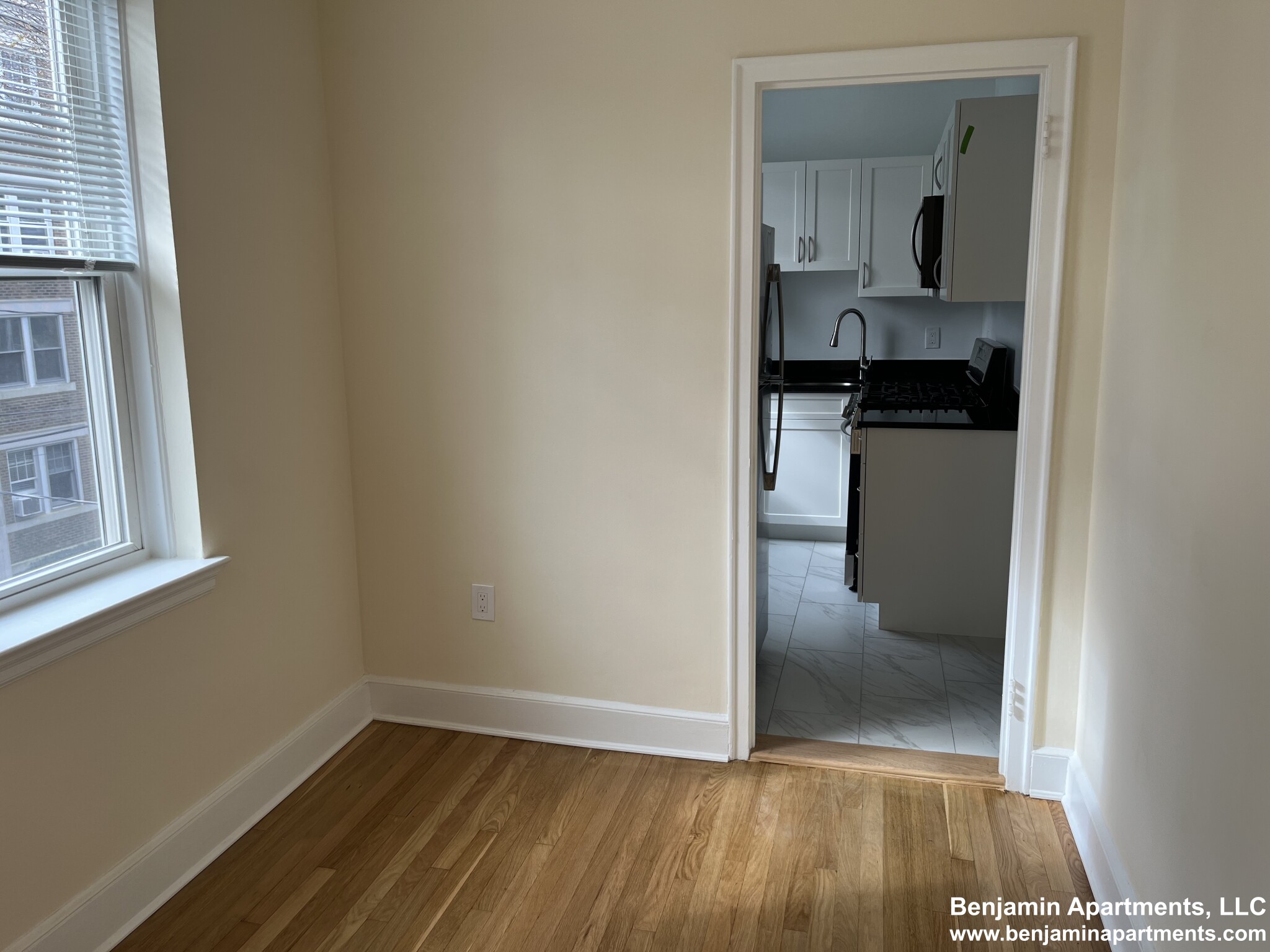 75 Kilsyth Rd, Brighton