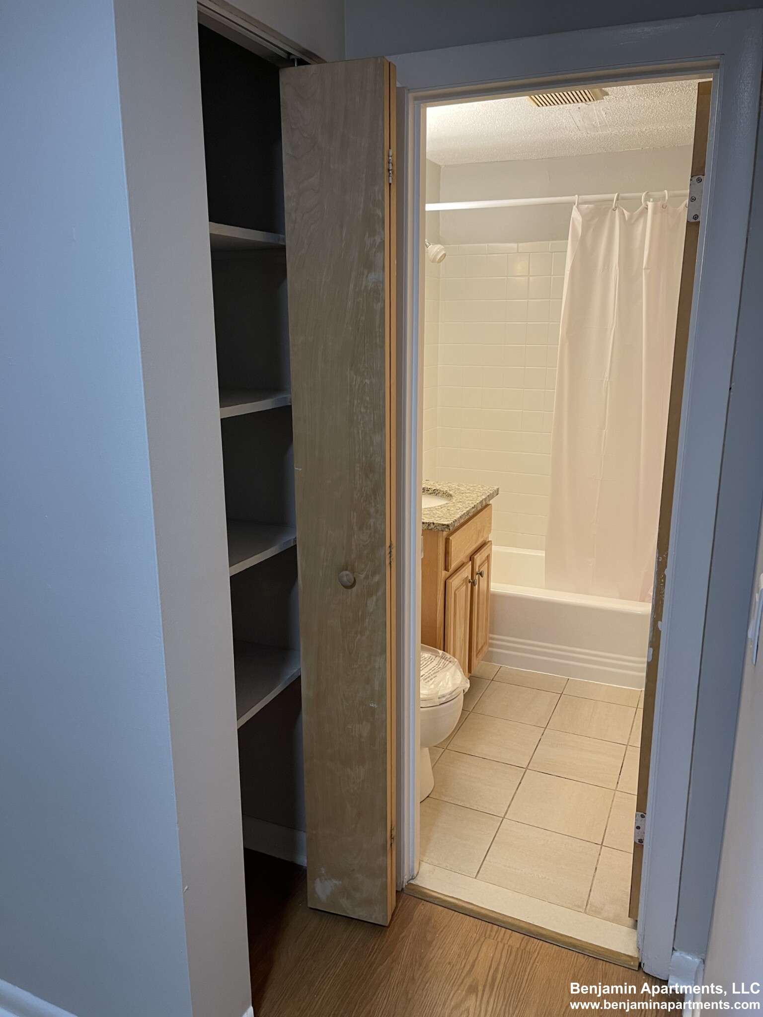 222 Babcock St, Coolidge Corner