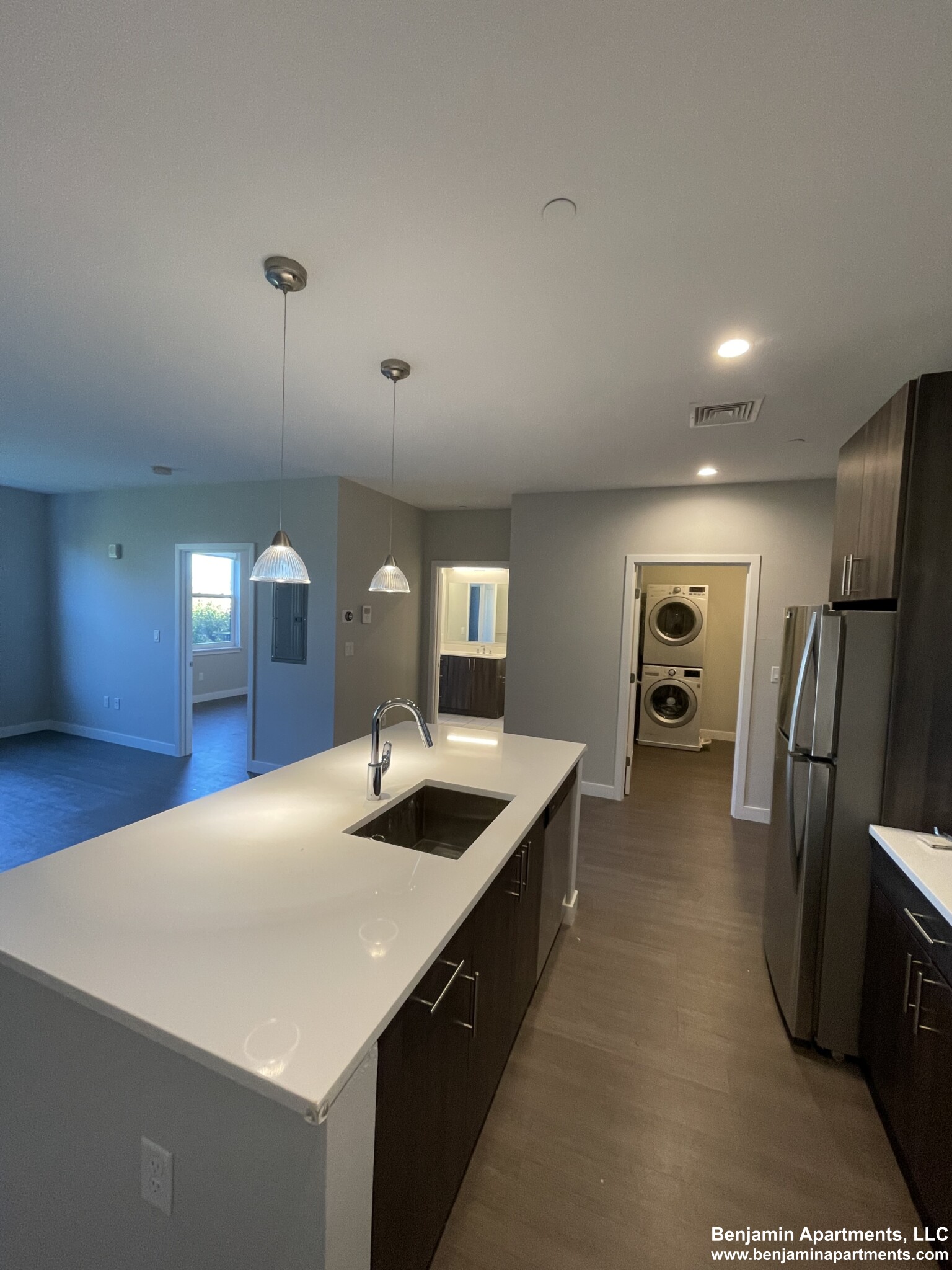 23 Bridge, Quincy Center