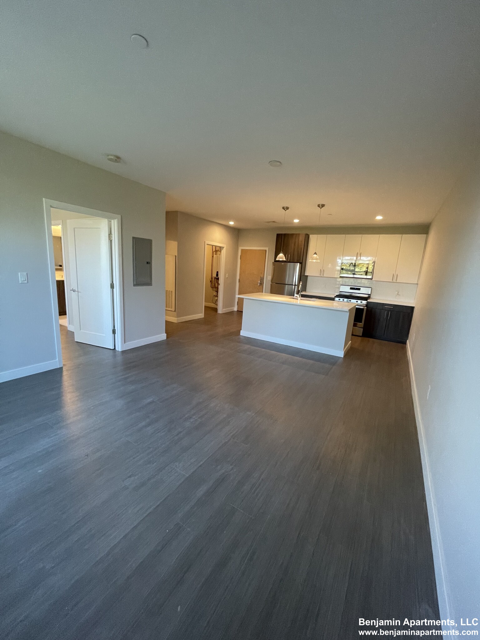 23 Bridge, Quincy Center