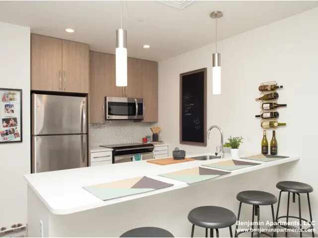 75 Braintree St, Allston