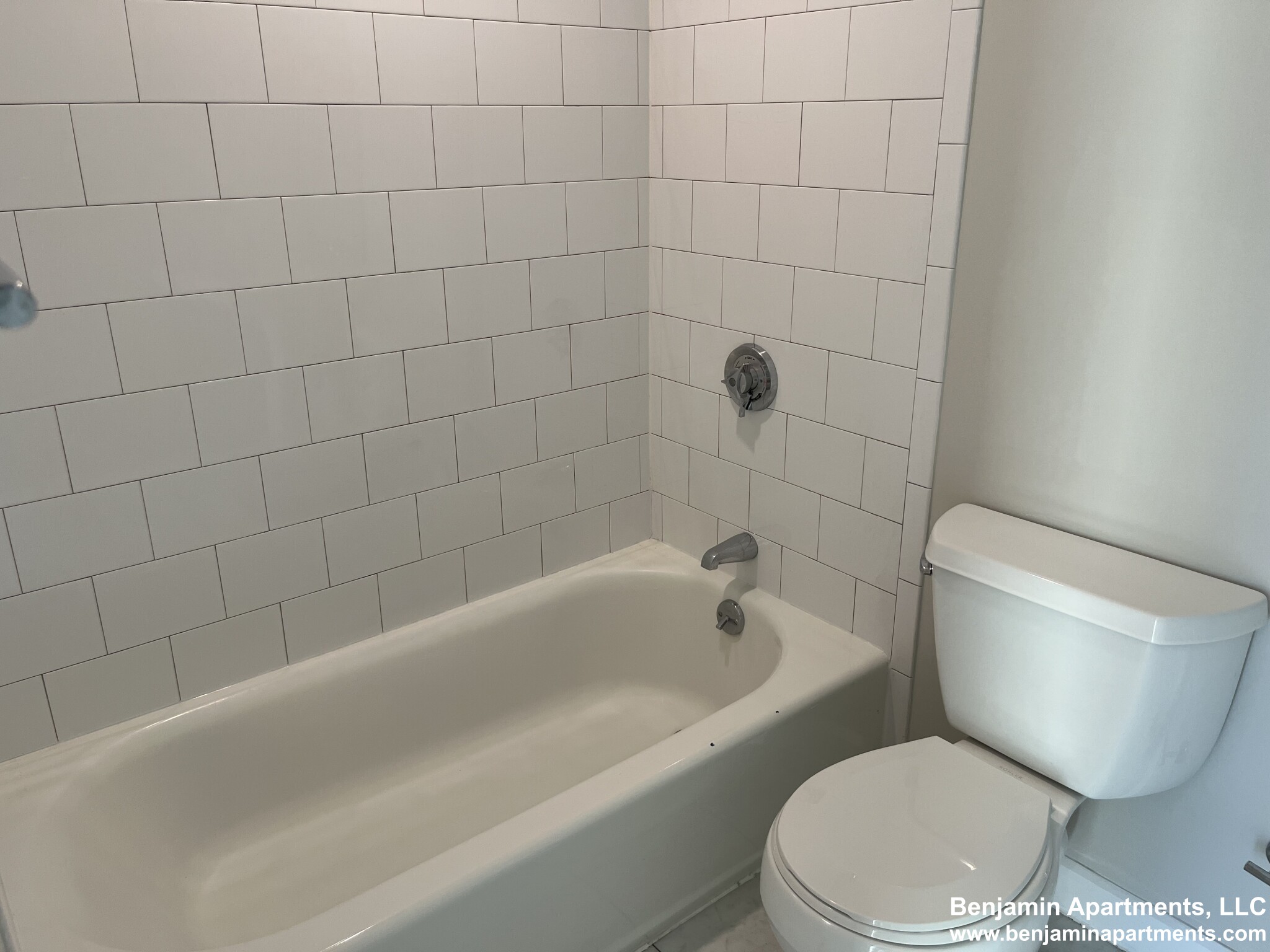 557 Columbus Ave, South End