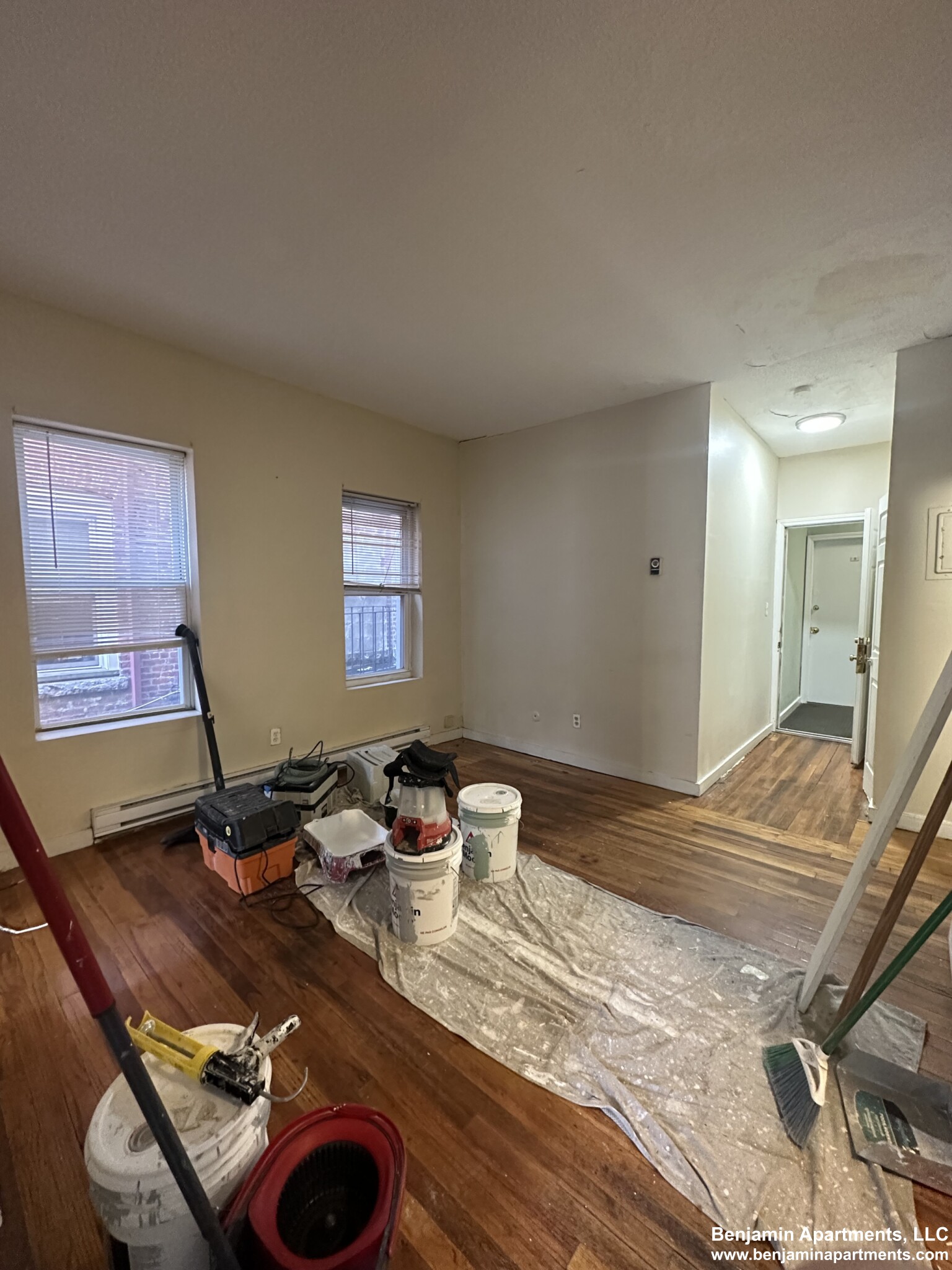 894 Huntington Ave, Mission Hill