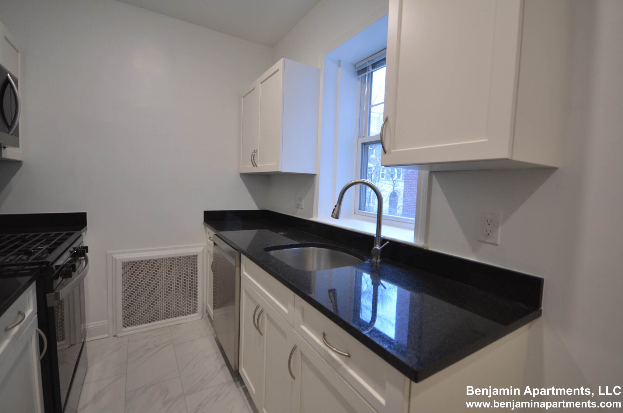 71 Kilsyth Rd, Brighton