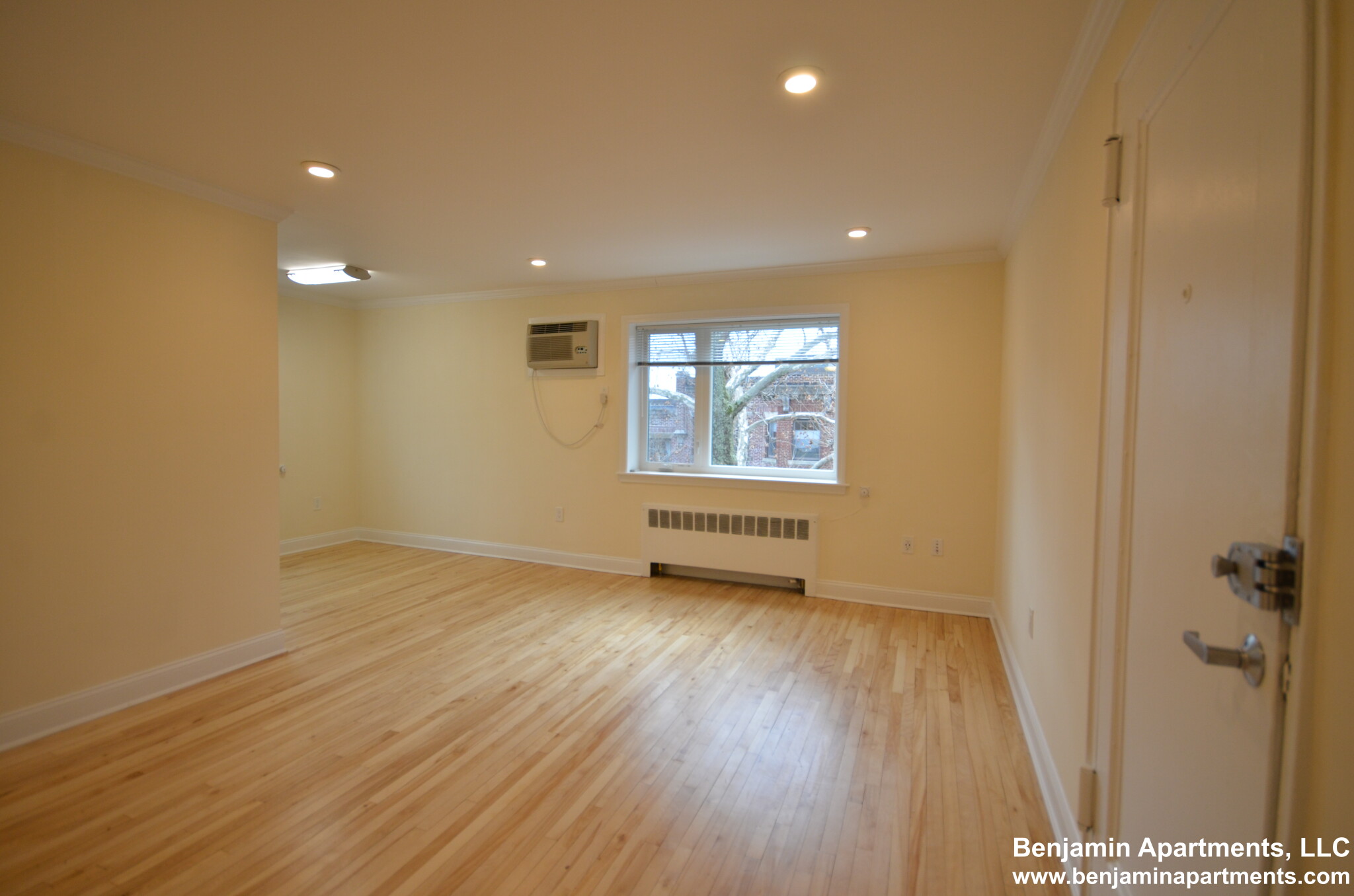 54 Alton Pl, Coolidge Corner